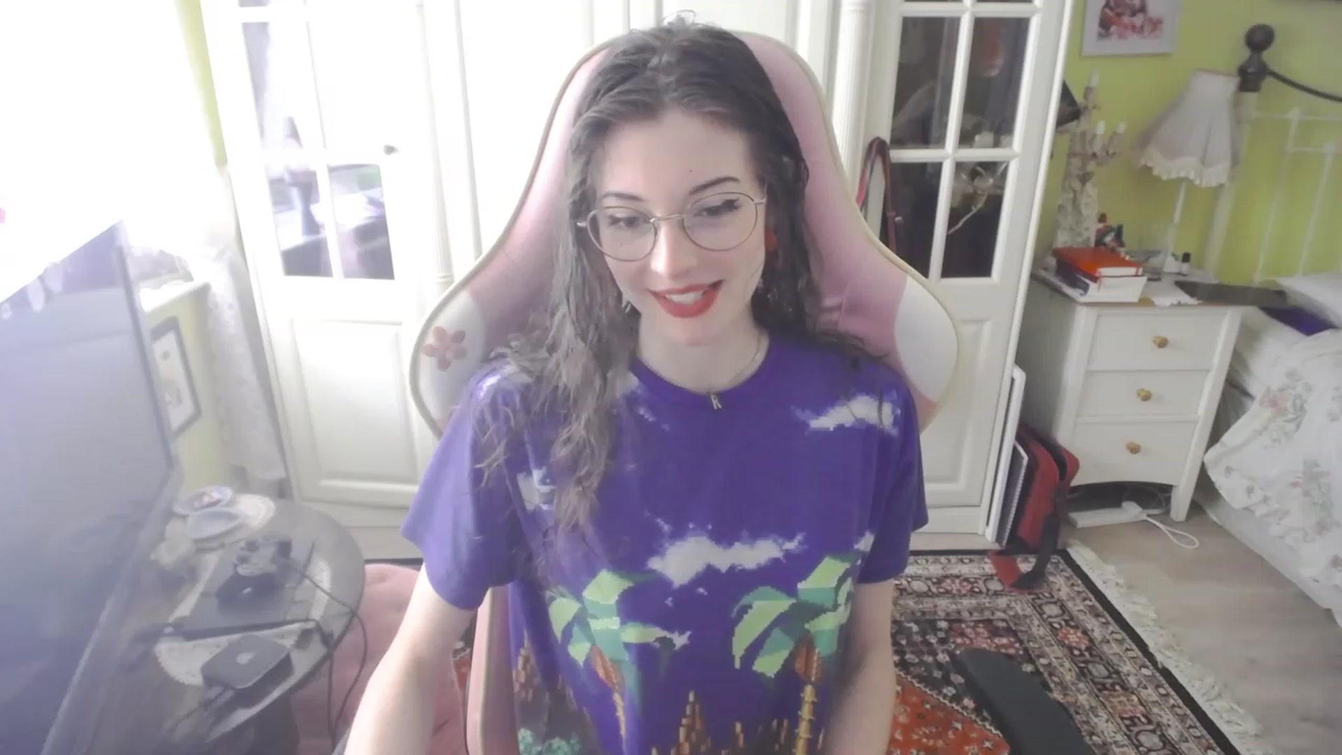 Gallery image thumbnail from viola__'s myfreecams stream on, 09/20/2023, 16:07 image 4 of 20