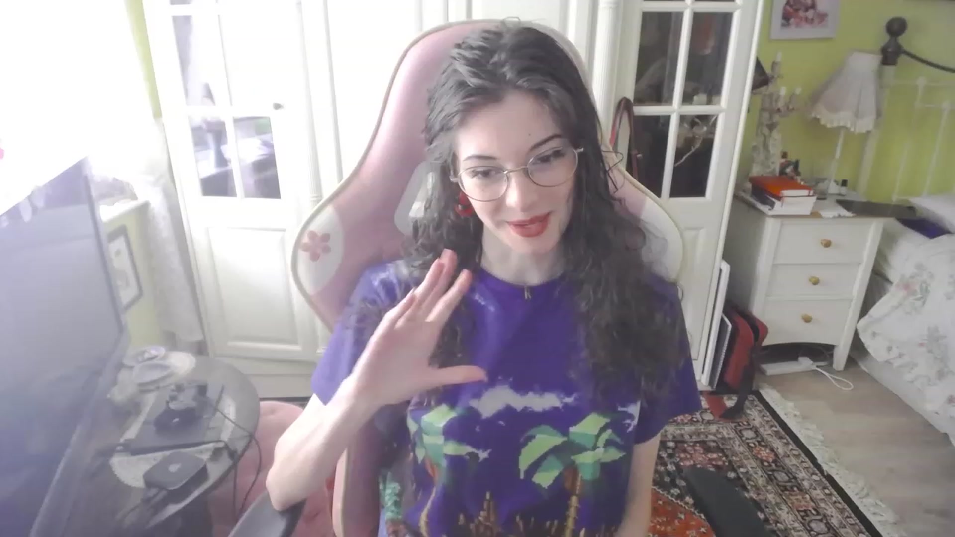 Gallery image thumbnail from viola__'s myfreecams stream on, 09/20/2023, 16:07 image 7 of 20