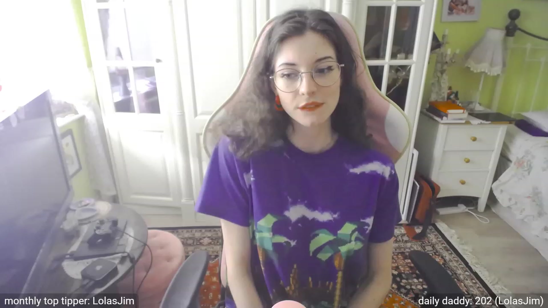 Gallery image thumbnail from viola__'s myfreecams stream on, 09/20/2023, 17:05 image 13 of 20