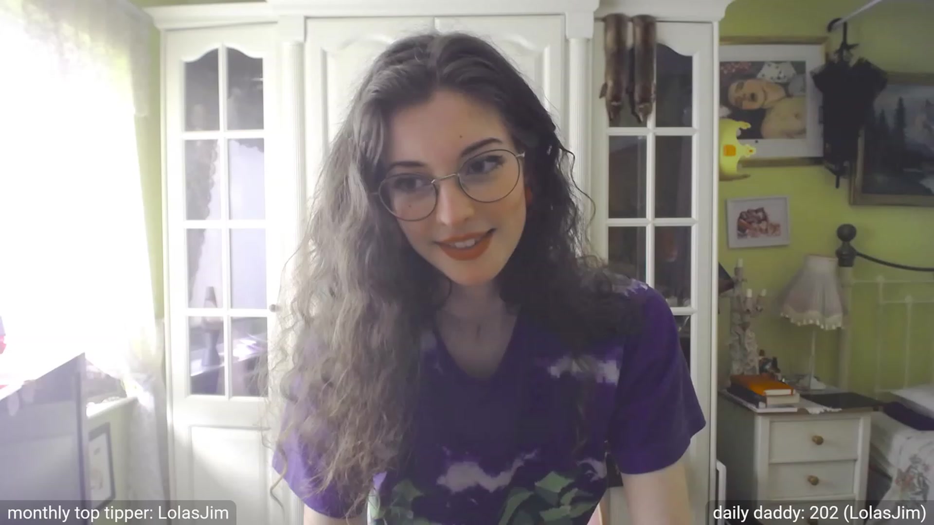 Gallery image thumbnail from viola__'s myfreecams stream on, 09/20/2023, 17:05 image 10 of 20