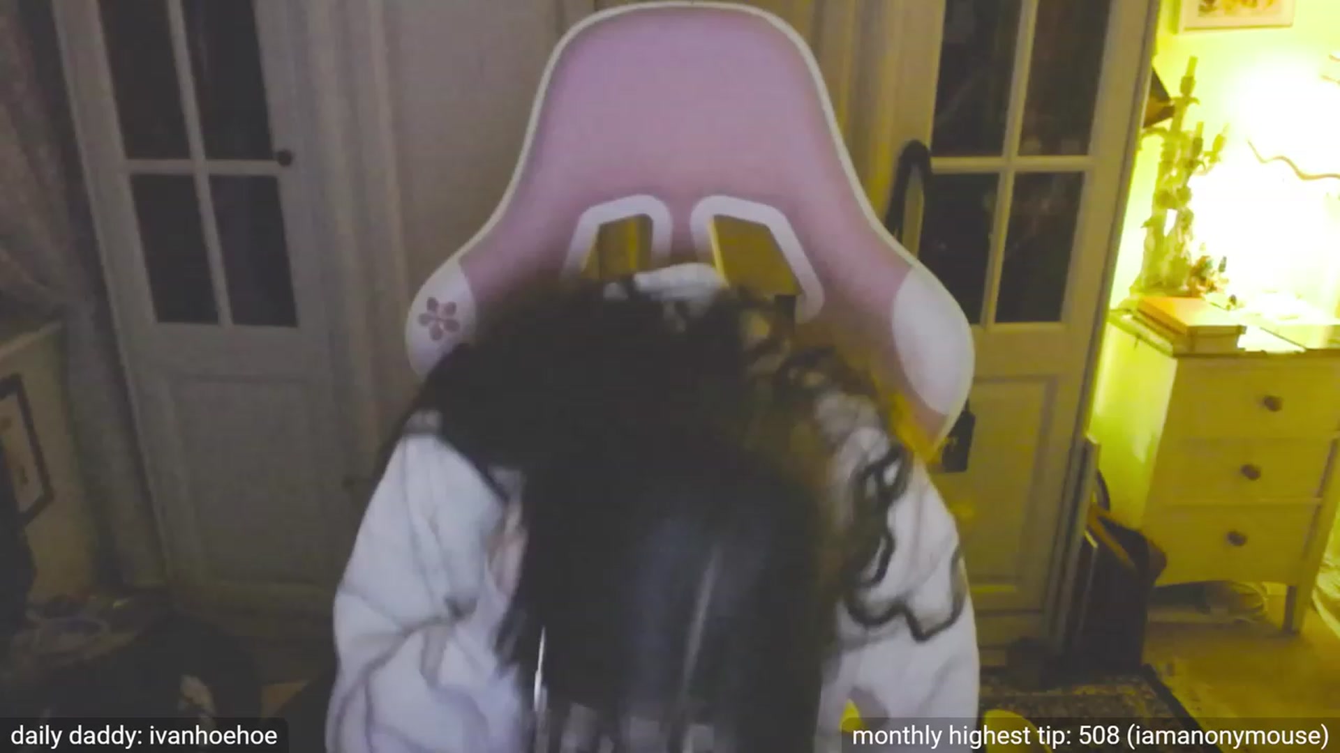 Gallery image thumbnail from viola__'s myfreecams stream on, 09/26/2023, 20:38 image 3 of 20