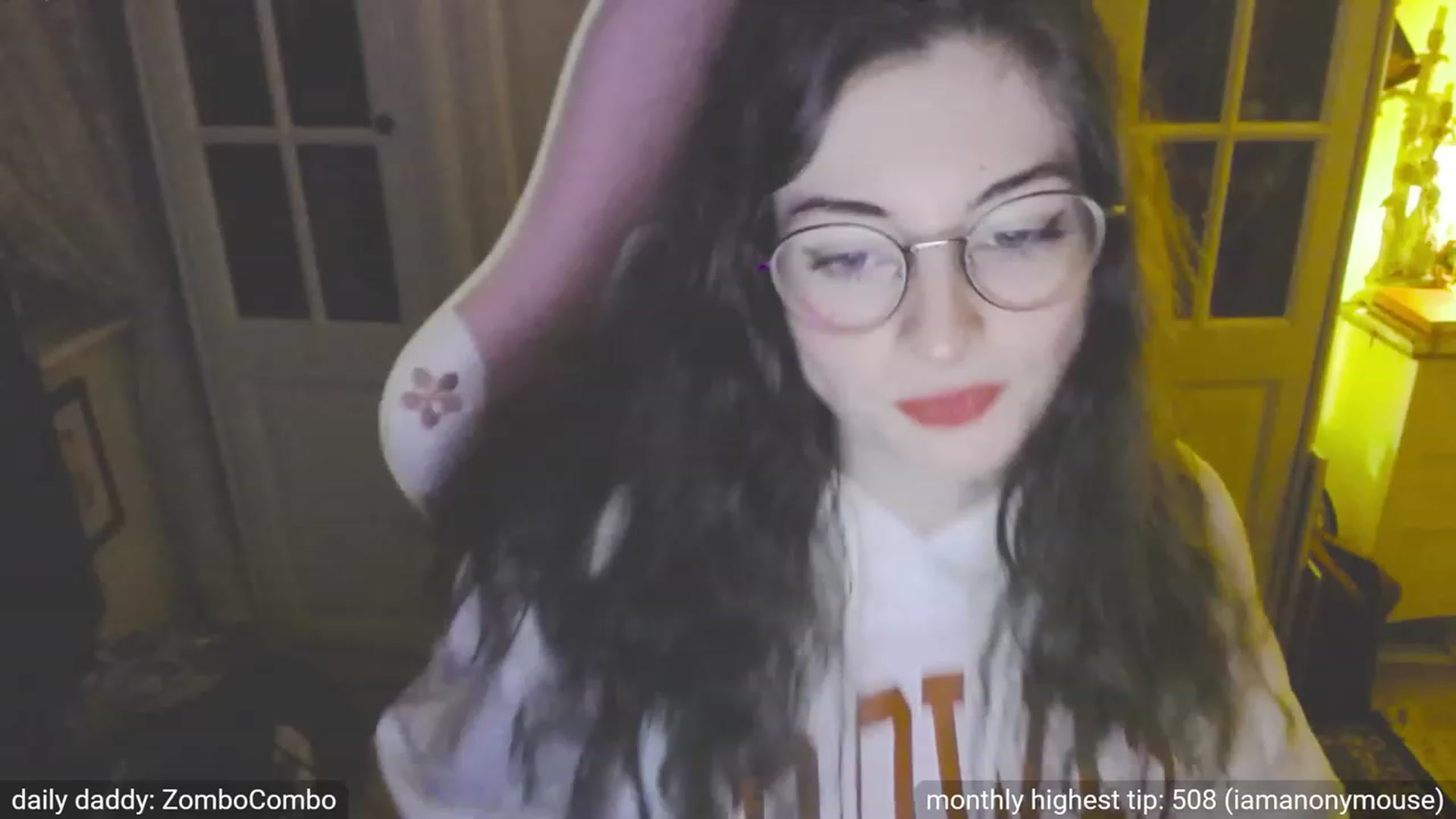Gallery image thumbnail from viola__'s myfreecams stream on, 09/26/2023, 20:38 image 8 of 20