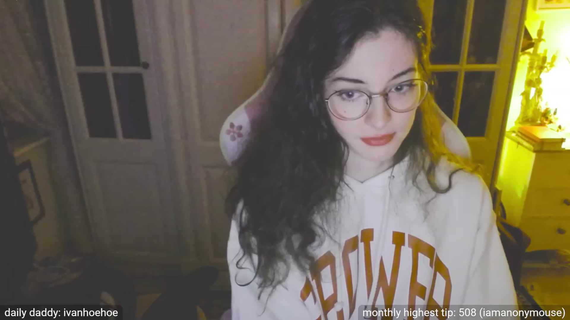 Gallery image thumbnail from viola__'s myfreecams stream on, 09/26/2023, 20:58 image 20 of 20