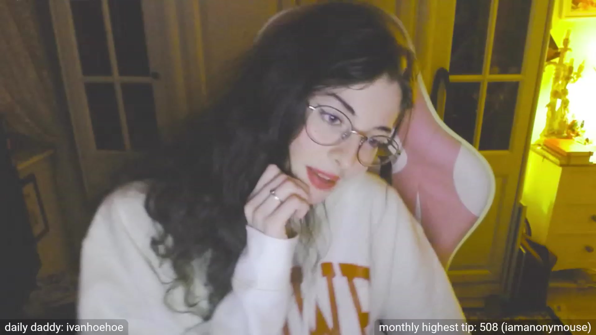 Gallery image thumbnail from viola__'s myfreecams stream on, 09/26/2023, 20:58 image 10 of 20