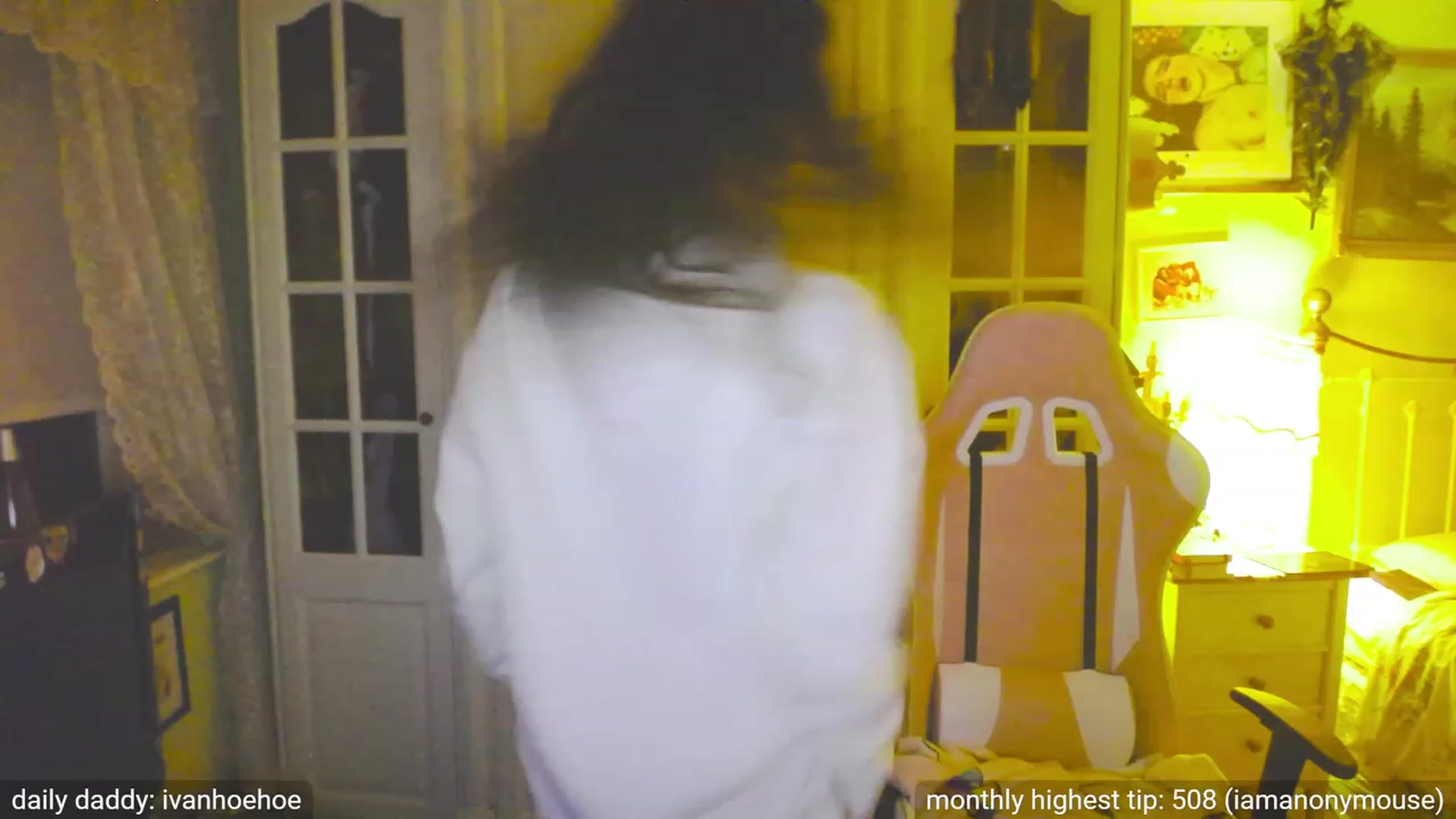 Gallery image thumbnail from viola__'s myfreecams stream on, 09/26/2023, 21:43 image 1 of 20