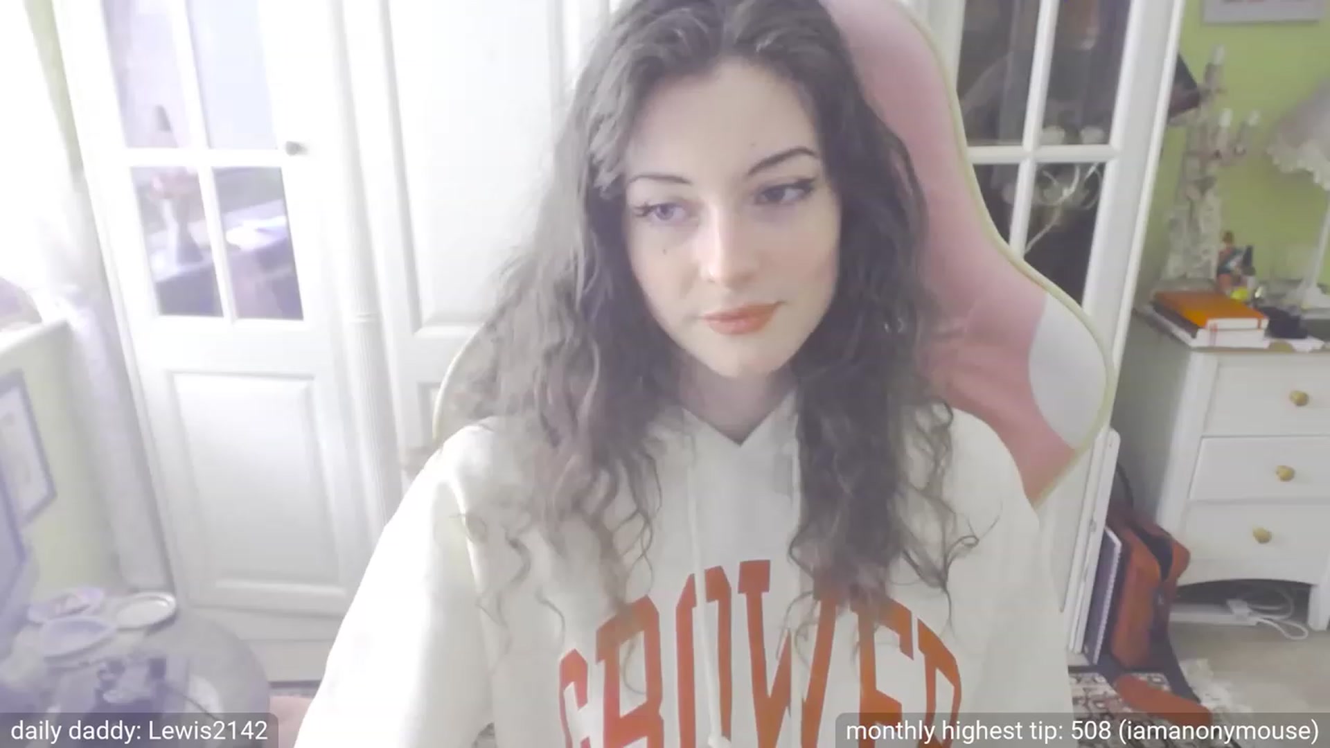 Gallery image thumbnail from viola__'s myfreecams stream on, 09/27/2023, 13:06 image 20 of 20