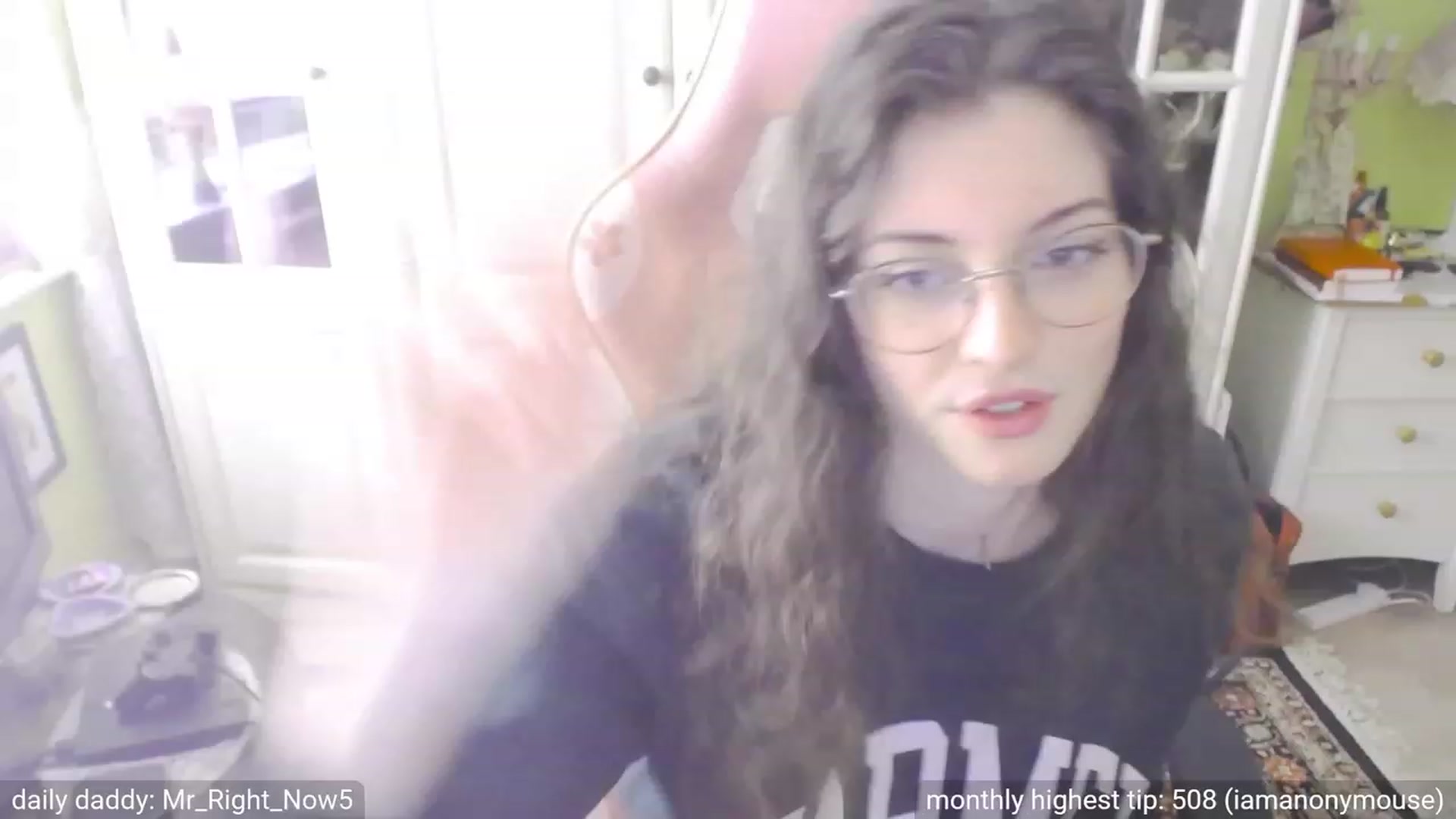 Gallery image thumbnail from viola__'s myfreecams stream on, 09/28/2023, 16:36 image 20 of 20