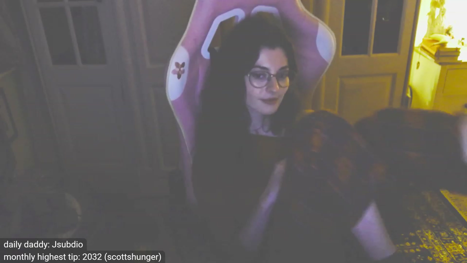 Gallery image thumbnail from viola__'s myfreecams stream on, 10/24/2023, 20:51 image 20 of 20