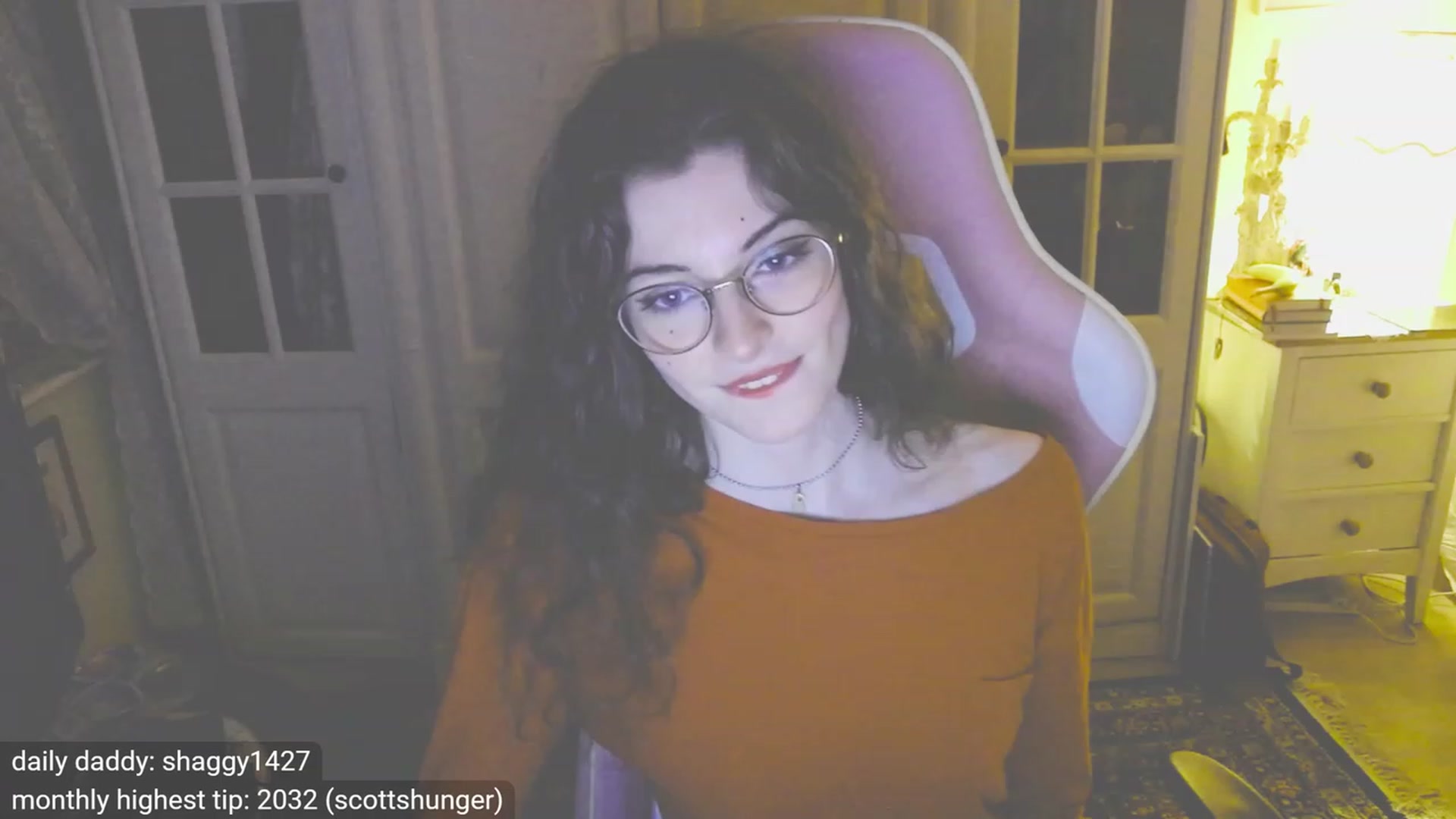 Gallery image thumbnail from viola__'s myfreecams stream on, 10/24/2023, 20:51 image 9 of 20