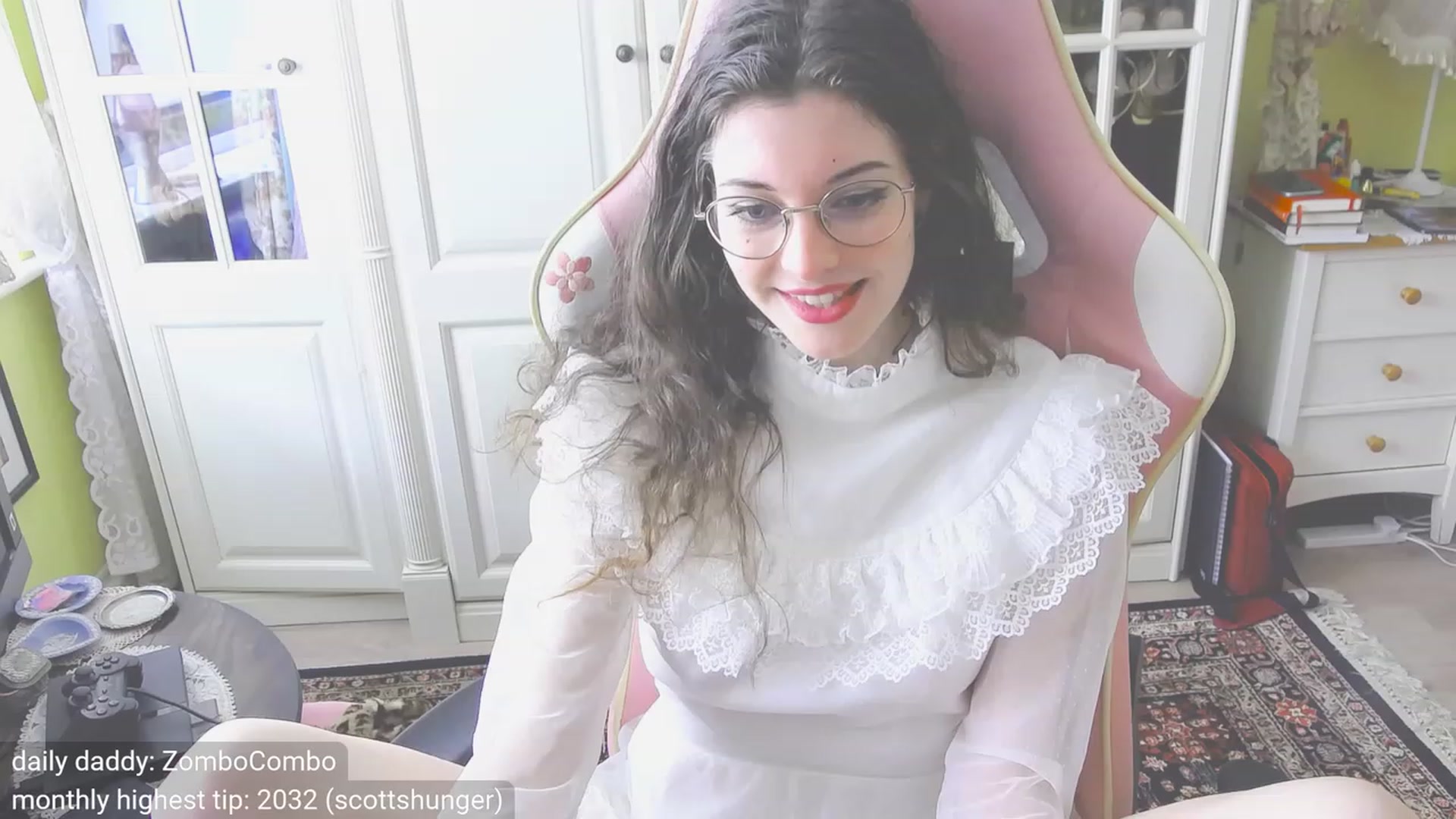 Gallery image thumbnail from viola__'s myfreecams stream on, 10/26/2023, 13:34 image 7 of 20