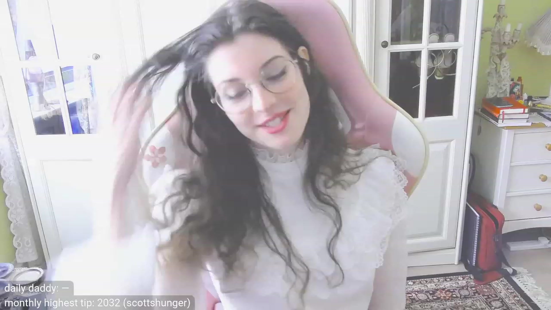 Gallery image thumbnail from viola__'s myfreecams stream on, 10/26/2023, 13:34 image 3 of 20