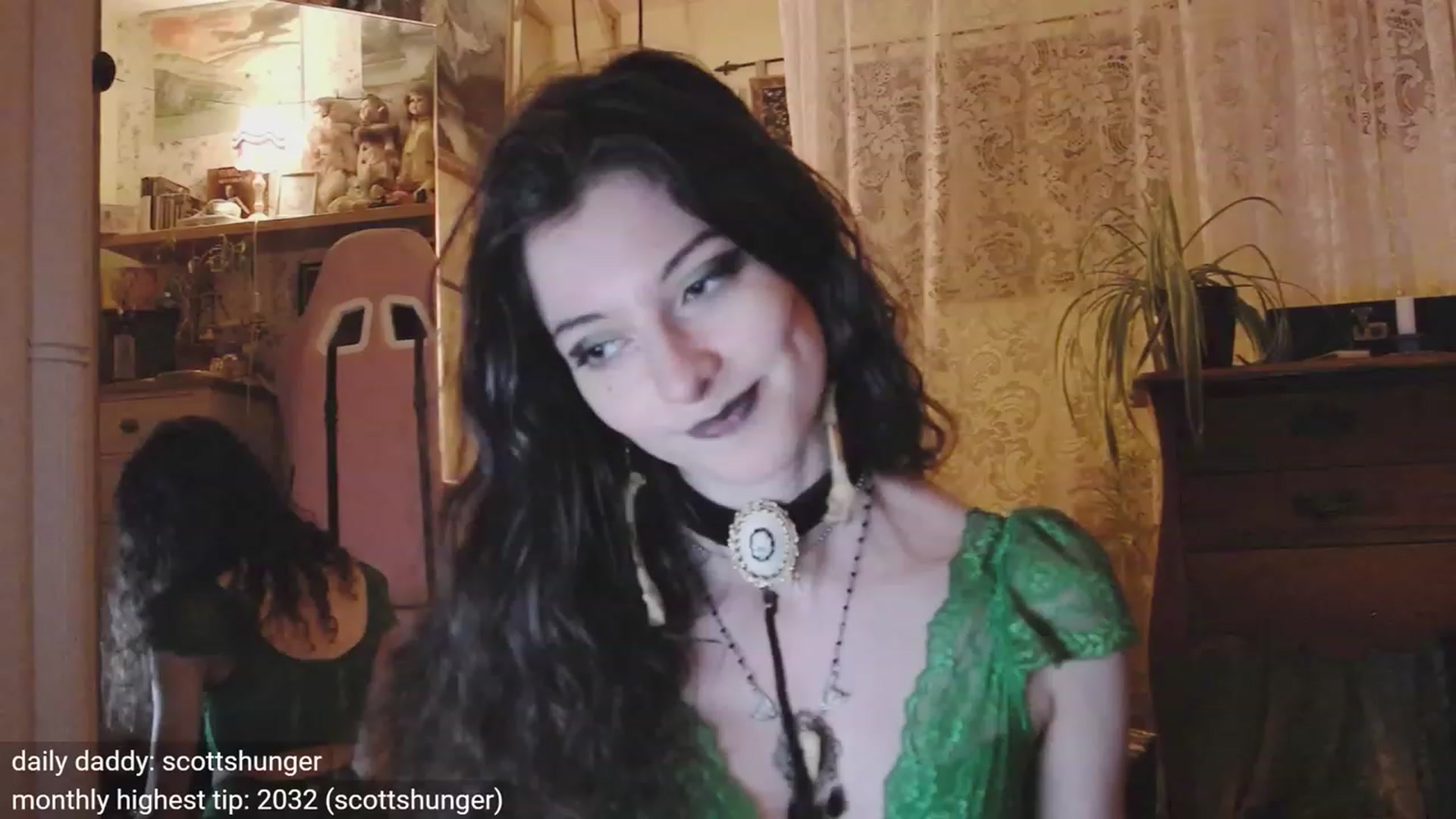 Gallery image thumbnail from viola__'s myfreecams stream on, 11/01/2023, 24:52 image 18 of 20