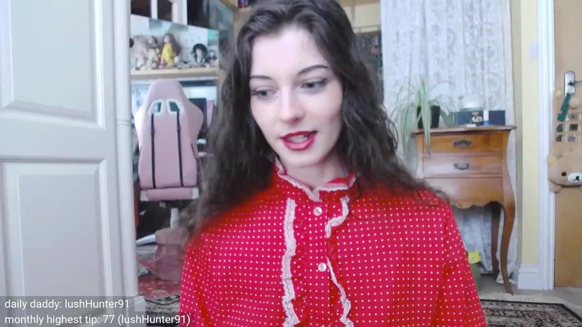 Gallery image thumbnail from viola__'s myfreecams stream on, 11/01/2023, 16:22 image 10 of 20