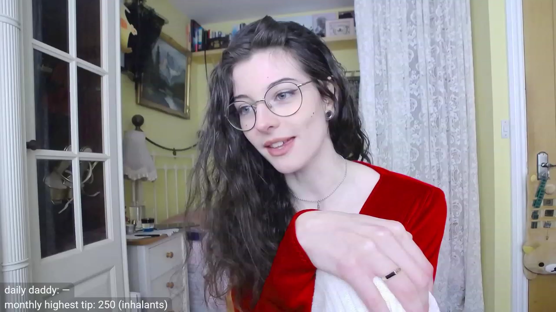 Gallery image thumbnail from viola__'s myfreecams stream on, 11/08/2023, 15:12 image 2 of 20
