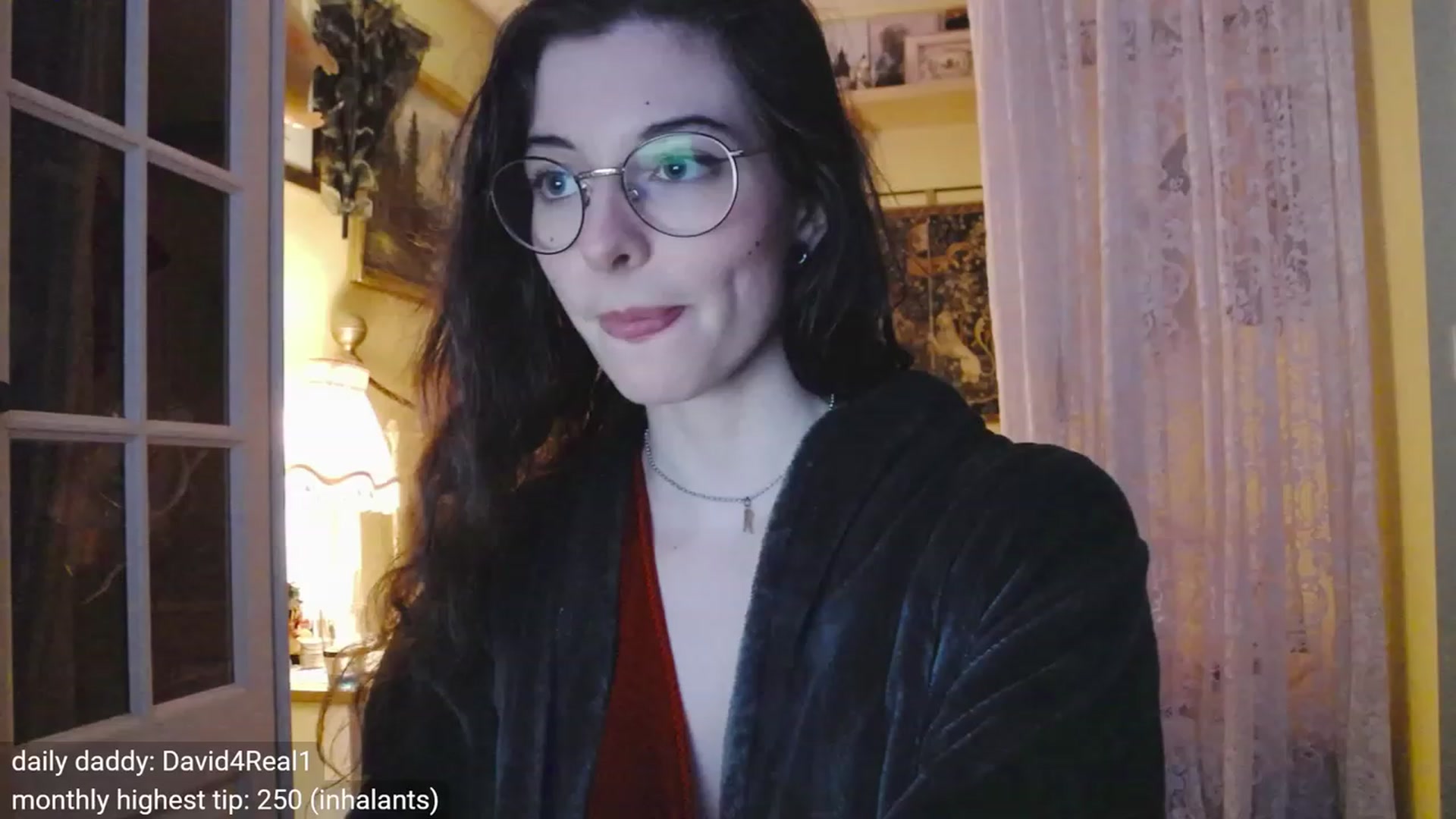 Gallery image thumbnail from viola__'s myfreecams stream on, 11/08/2023, 17:06 image 15 of 20