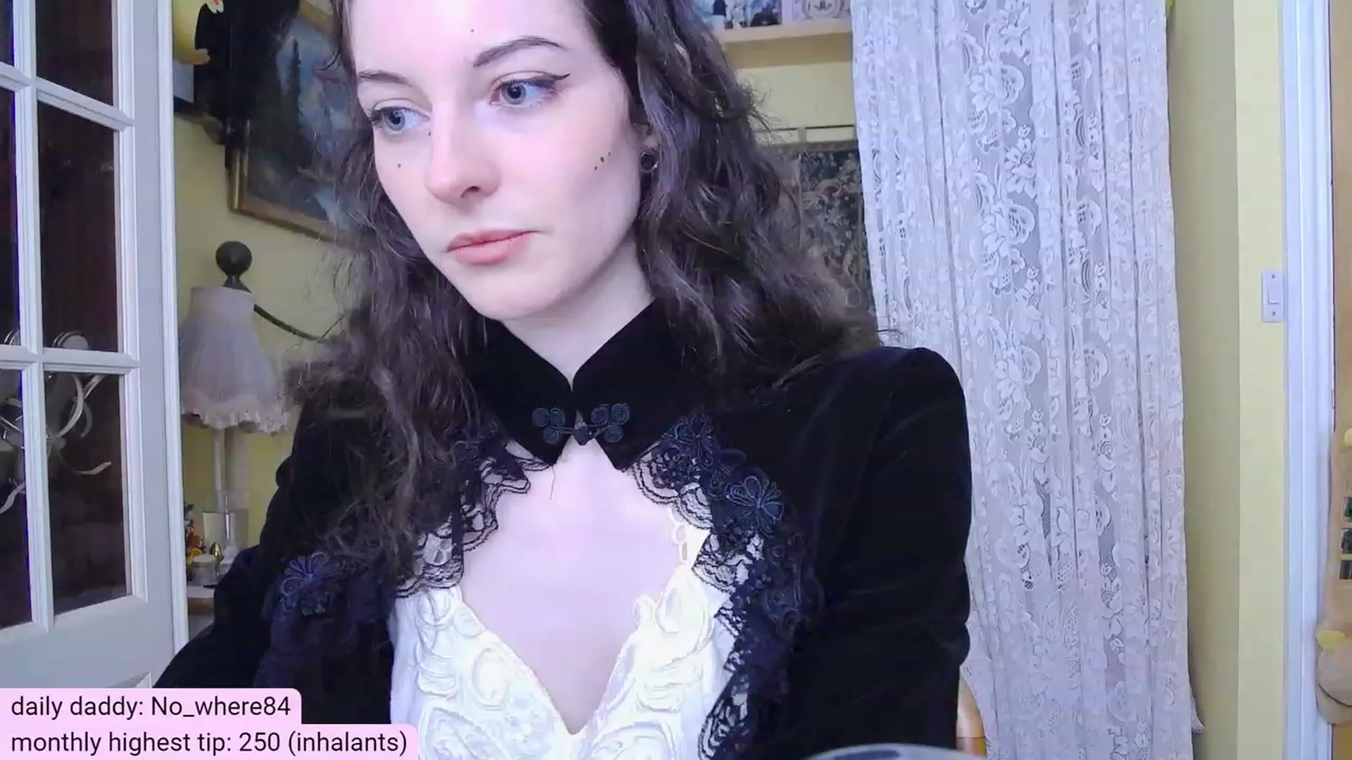 Gallery image thumbnail from viola__'s myfreecams stream on, 11/09/2023, 15:48 image 18 of 20