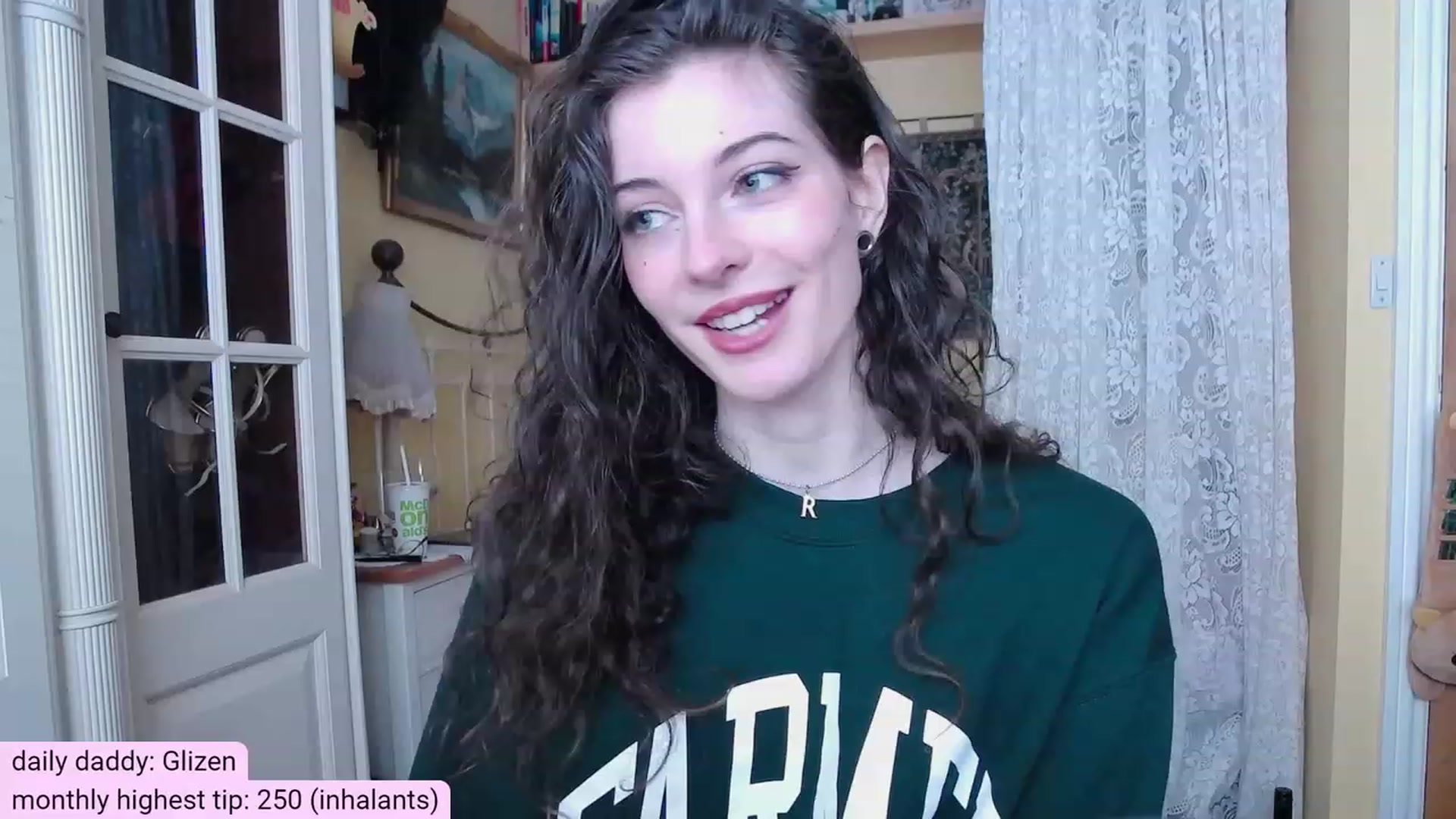 Gallery image thumbnail from viola__'s myfreecams stream on, 11/10/2023, 15:47 image 7 of 20