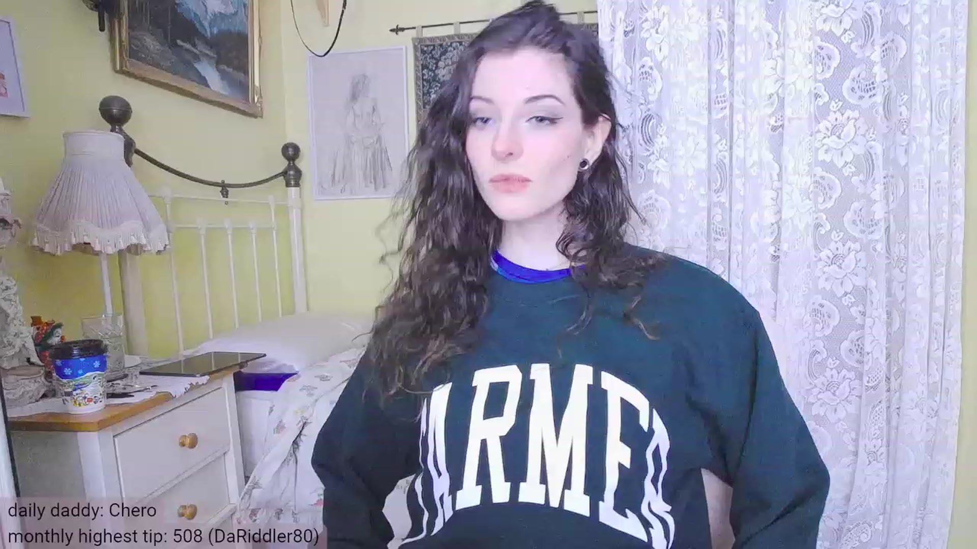 Gallery image thumbnail from viola__'s myfreecams stream on, 11/24/2023, 15:43 image 12 of 20