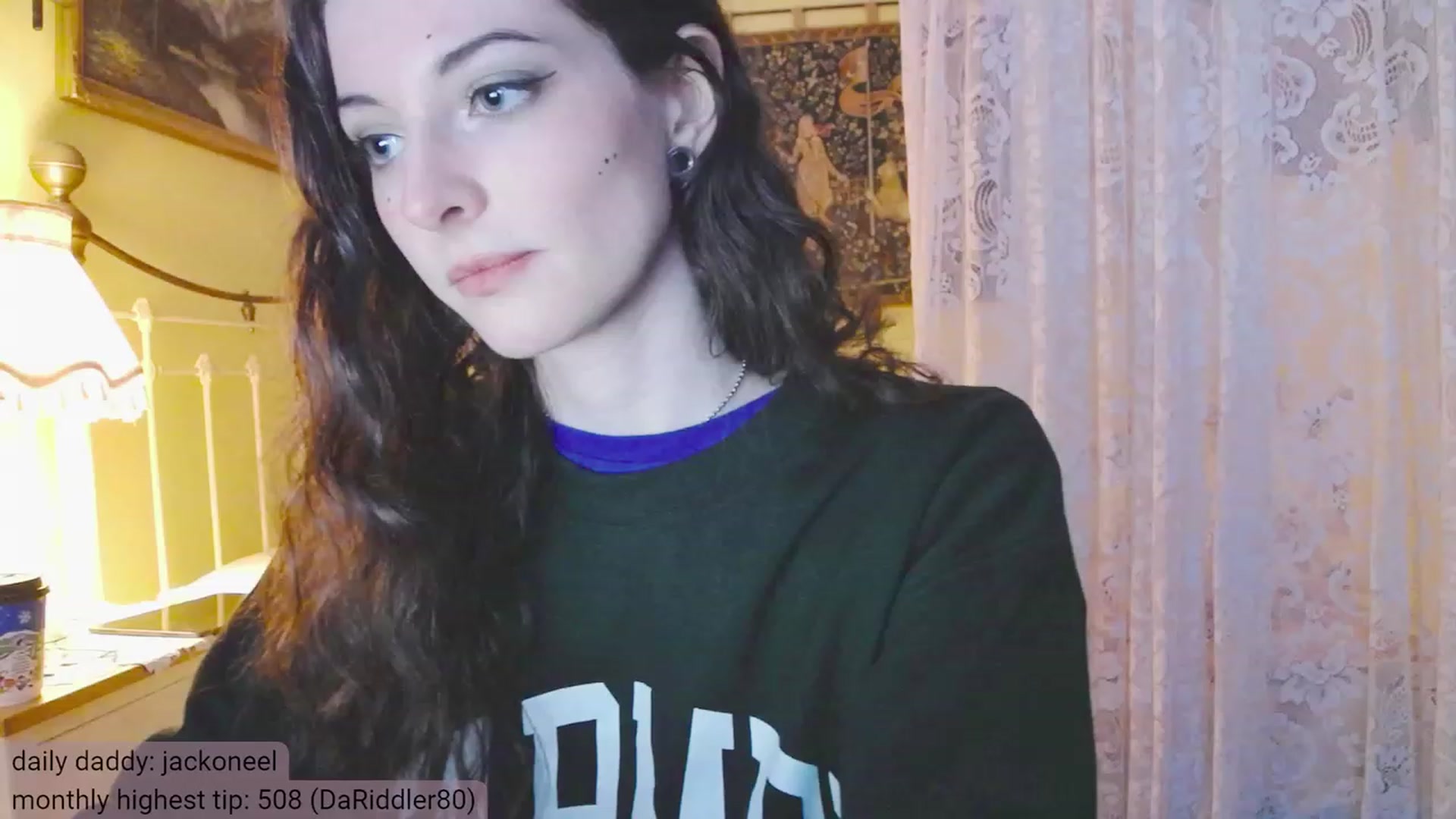 Gallery image thumbnail from viola__'s myfreecams stream on, 11/24/2023, 16:14 image 20 of 20