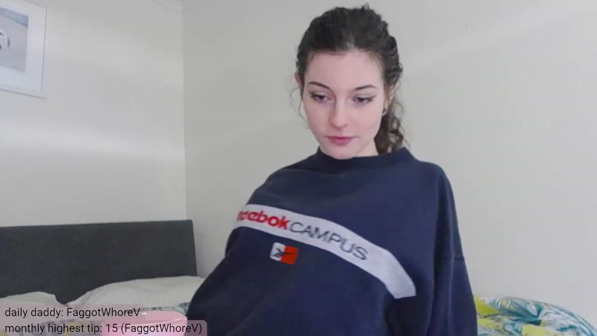 Gallery image thumbnail from viola__'s myfreecams stream on, 12/05/2023, 13:17 image 10 of 20