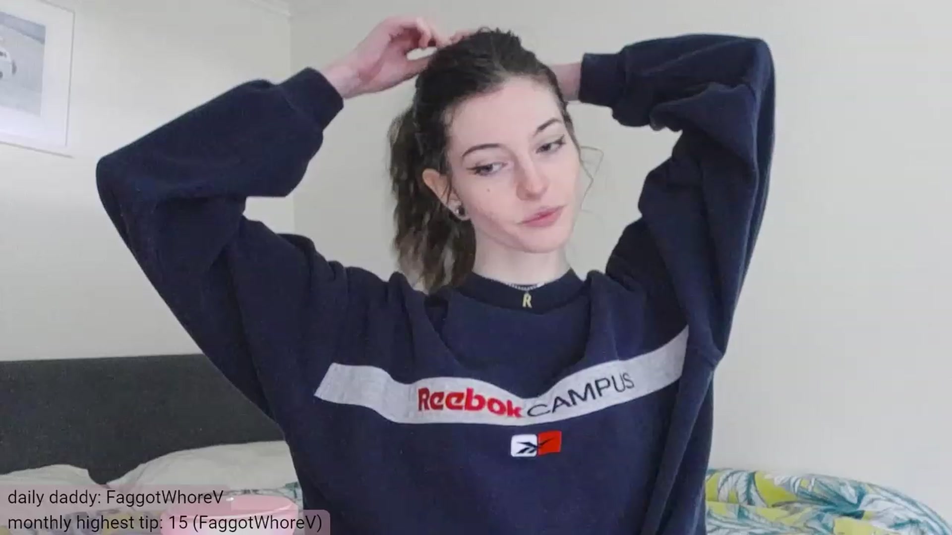 Gallery image thumbnail from viola__'s myfreecams stream on, 12/05/2023, 13:17 image 13 of 20
