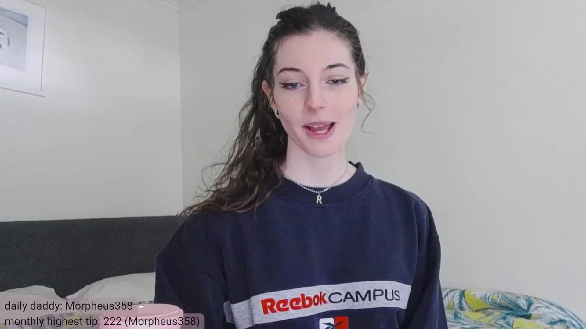 Gallery image thumbnail from viola__'s myfreecams stream on, 12/05/2023, 13:17 image 15 of 20