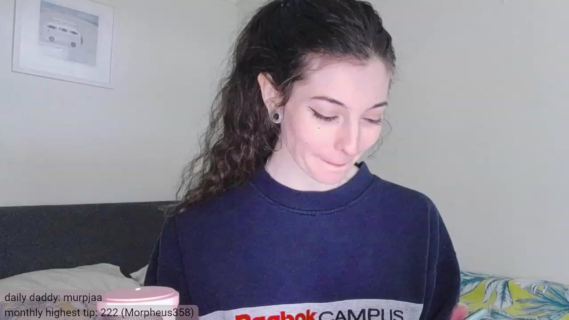 Gallery image thumbnail from viola__'s myfreecams stream on, 12/05/2023, 14:32 image 14 of 20