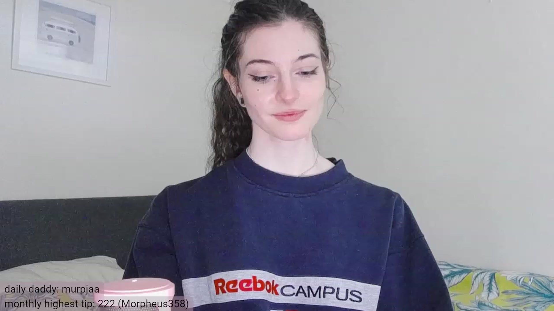 Gallery image thumbnail from viola__'s myfreecams stream on, 12/05/2023, 14:32 image 13 of 20
