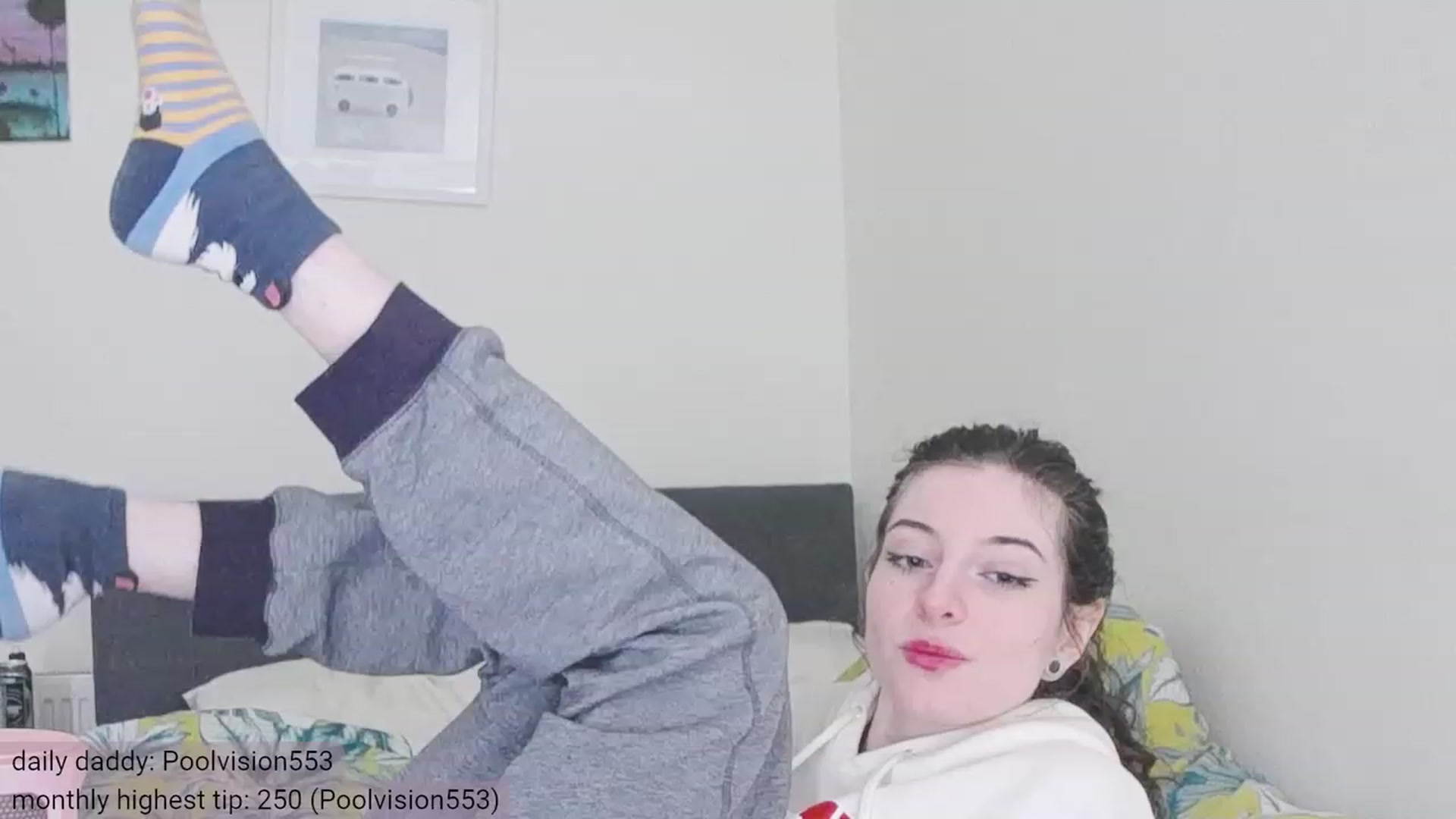 Gallery image thumbnail from viola__'s myfreecams stream on, 12/06/2023, 13:13 image 15 of 20