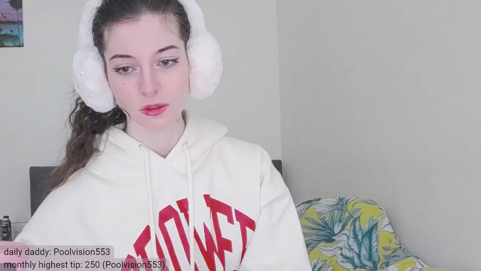 Gallery image thumbnail from viola__'s myfreecams stream on, 12/06/2023, 13:13 image 8 of 20