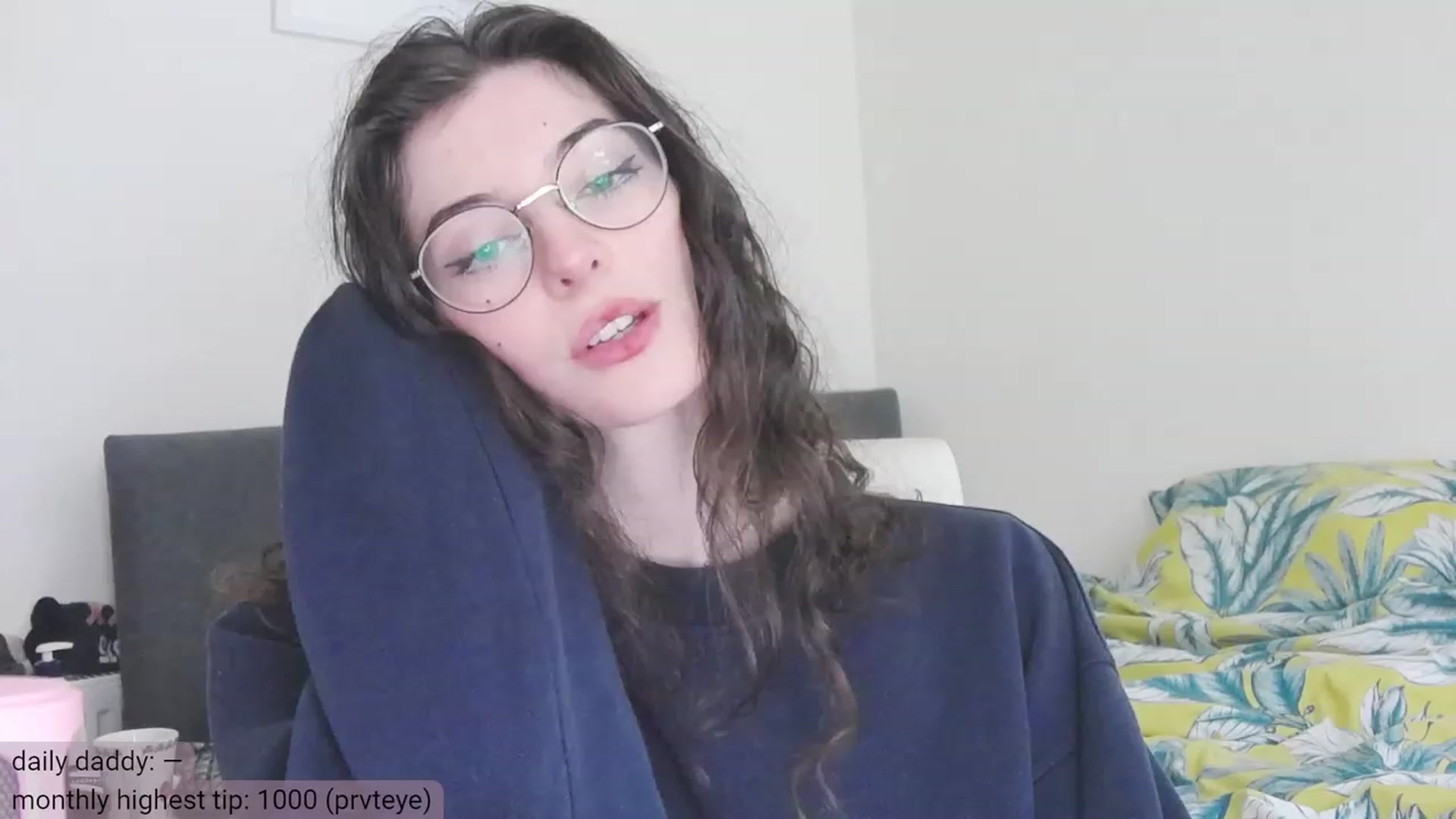 Gallery image thumbnail from viola__'s myfreecams stream on, 12/07/2023, 14:27 image 2 of 20