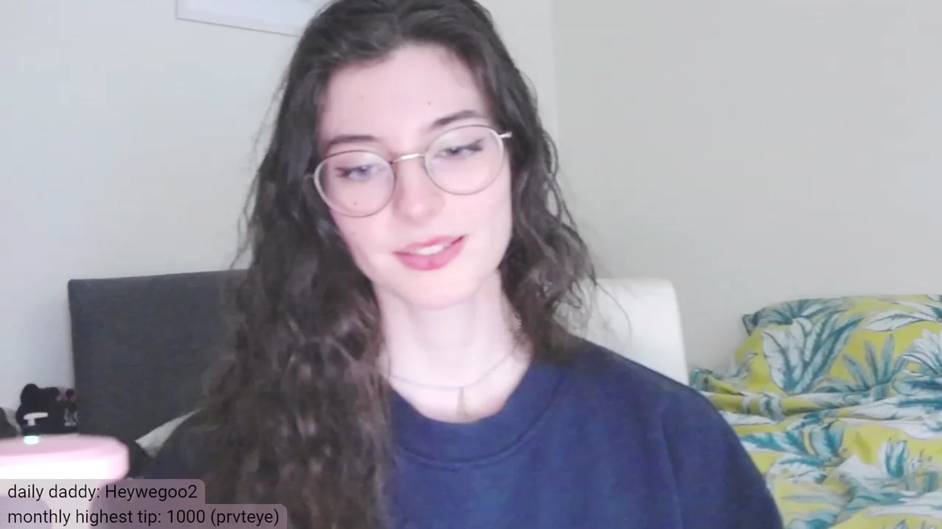 Gallery image thumbnail from viola__'s myfreecams stream on, 12/07/2023, 15:41 image 2 of 20