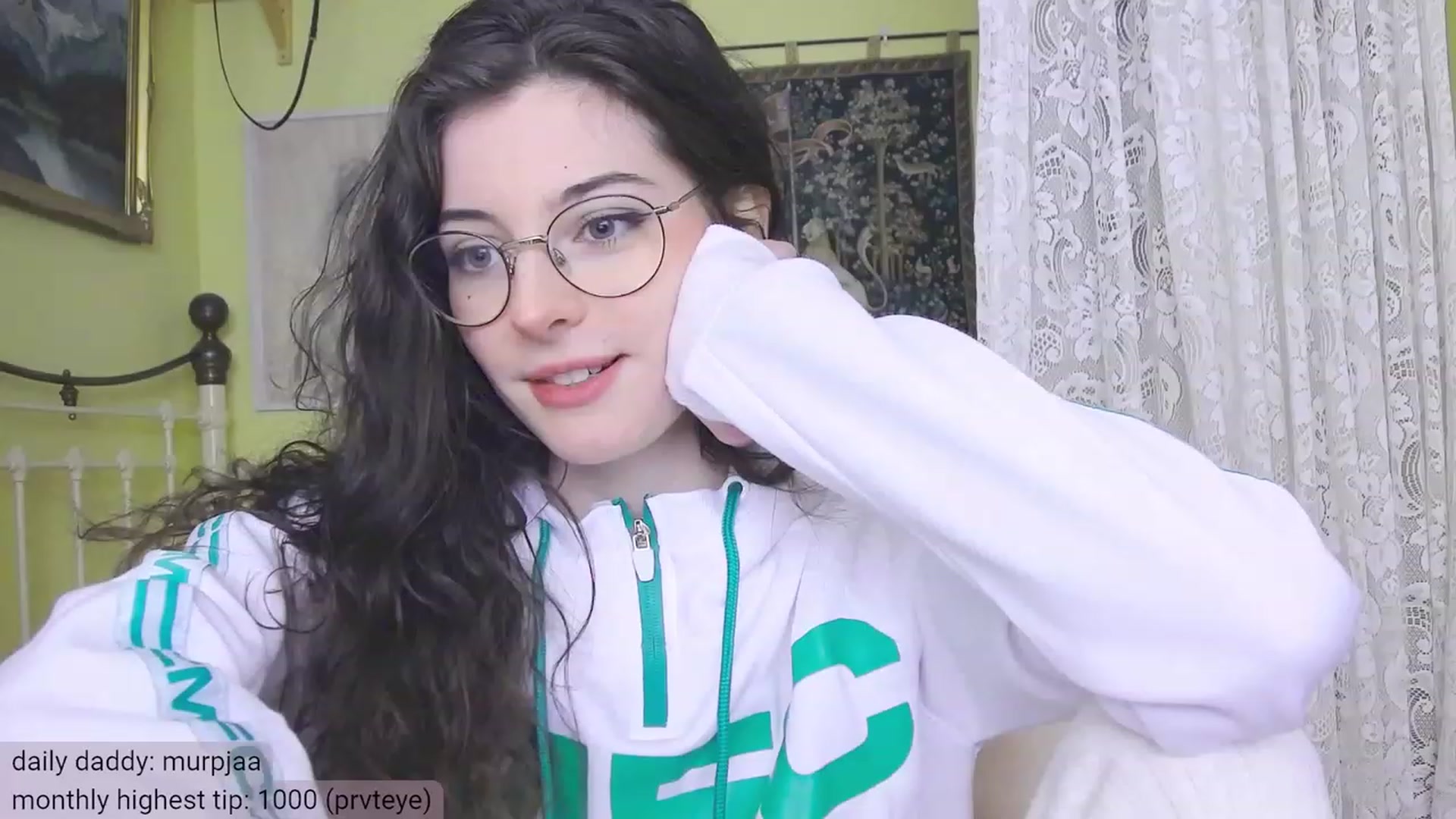 Gallery image thumbnail from viola__'s myfreecams stream on, 12/14/2023, 14:52 image 15 of 20