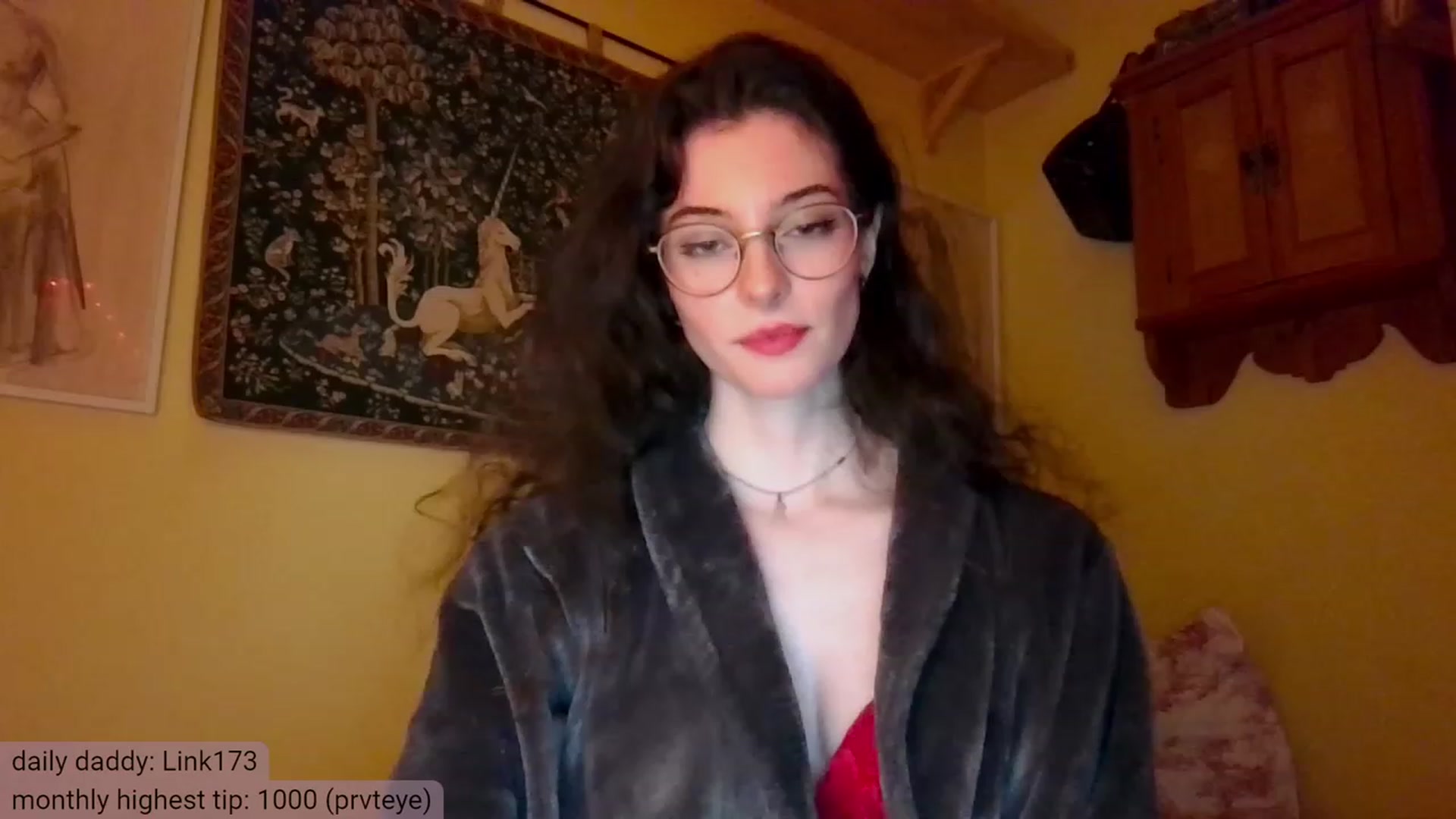 Gallery image thumbnail from viola__'s myfreecams stream on, 12/14/2023, 23:22 image 14 of 20