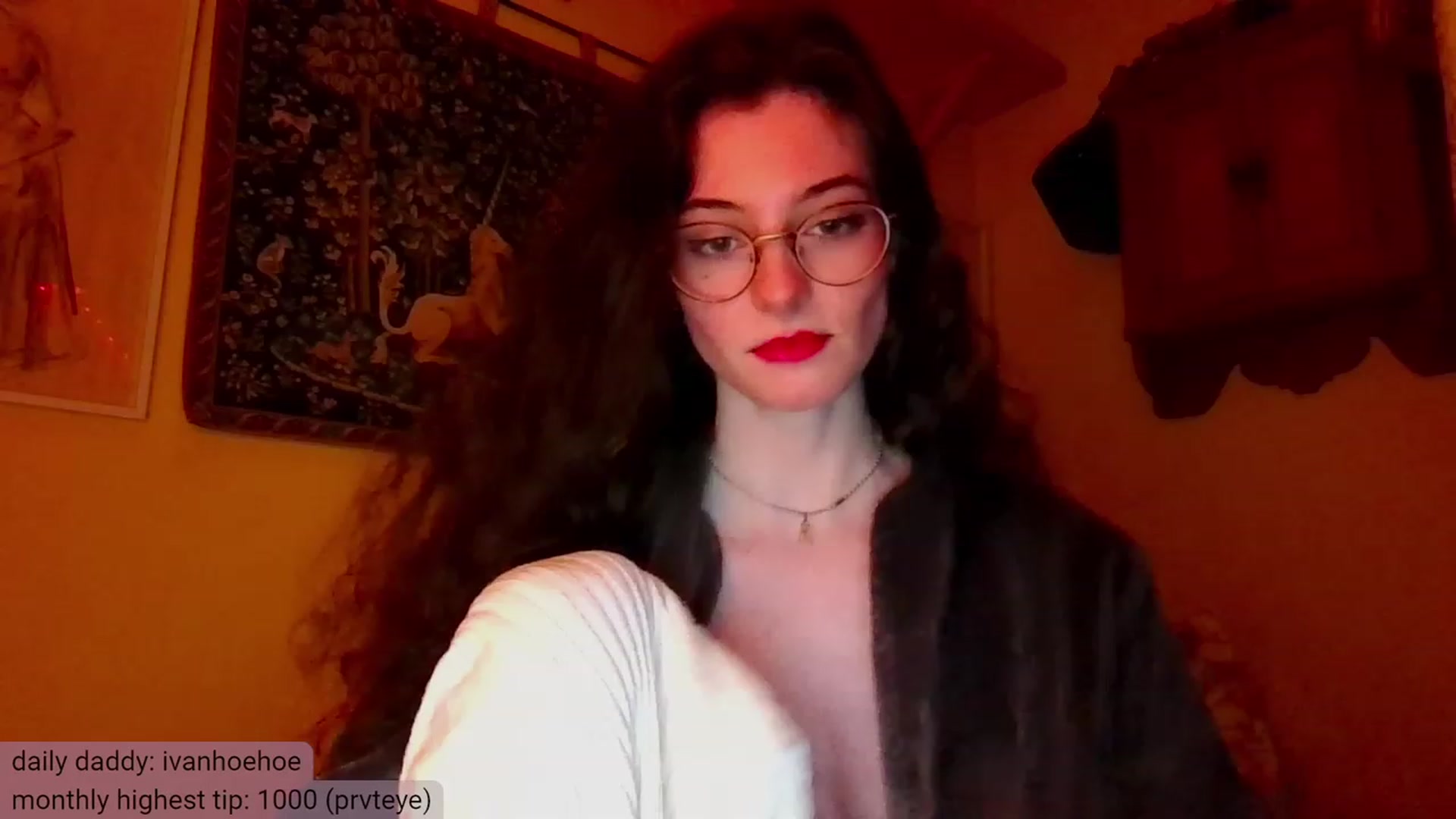 Gallery image thumbnail from viola__'s myfreecams stream on, 12/14/2023, 23:22 image 19 of 20