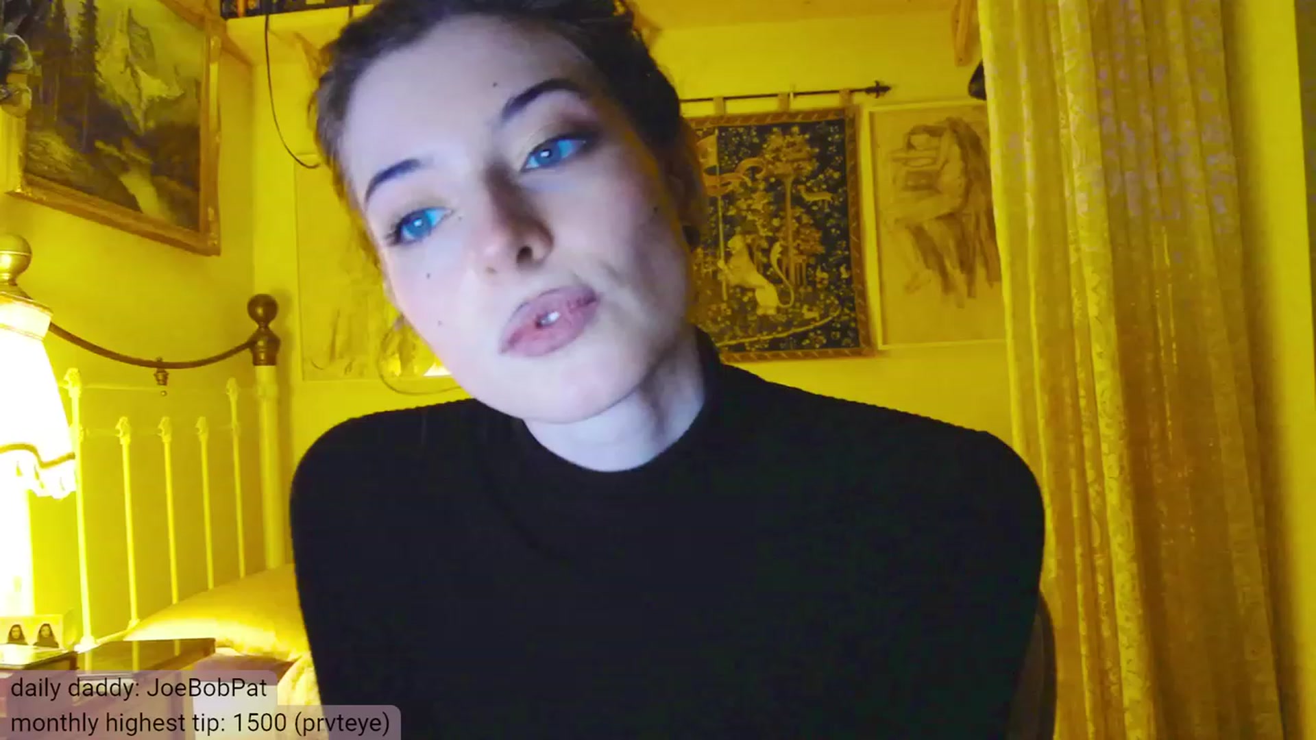 Gallery image thumbnail from viola__'s myfreecams stream on, 12/20/2023, 18:34 image 9 of 20
