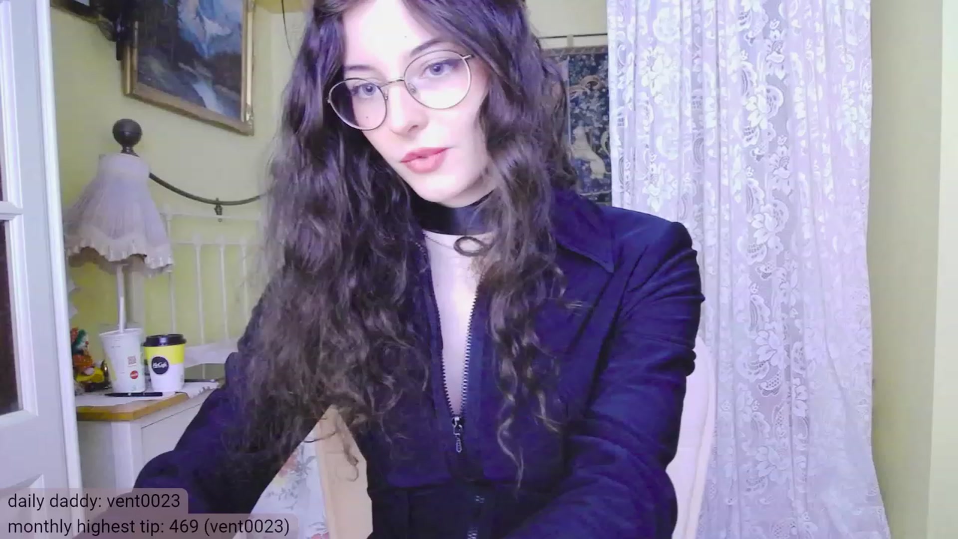 Gallery image thumbnail from viola__'s myfreecams stream on, 01/05/2024, 17:44 image 10 of 20