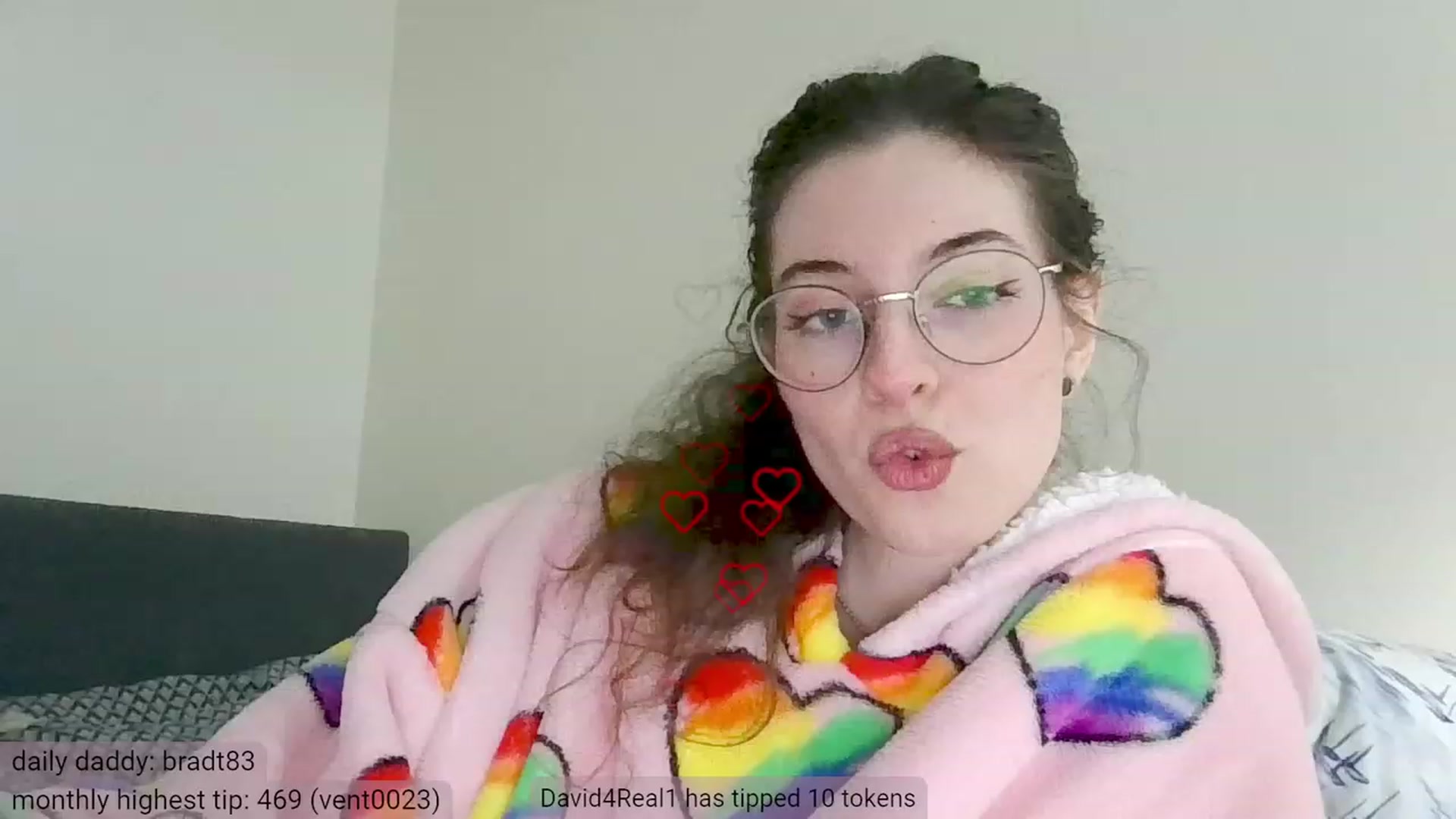 Gallery image thumbnail from viola__'s myfreecams stream on, 01/08/2024, 15:31 image 13 of 20