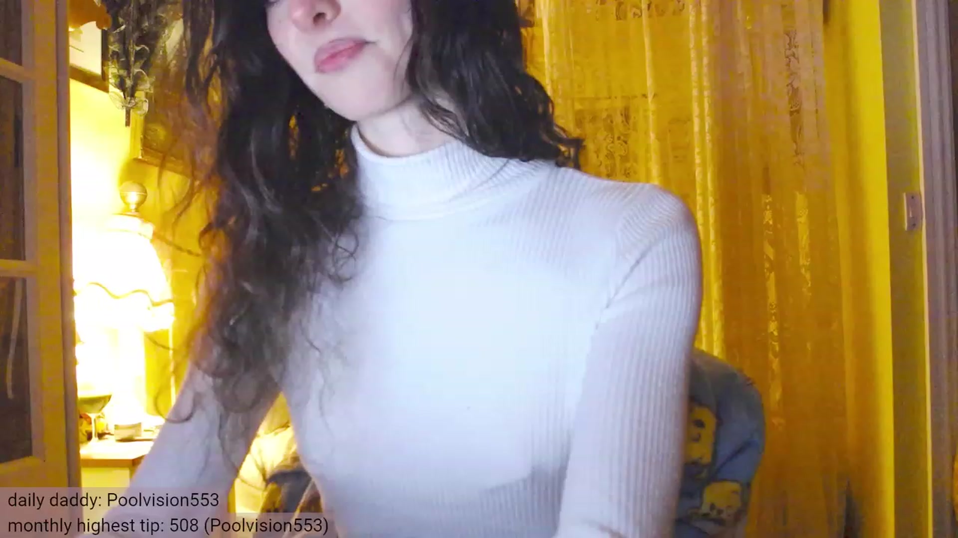 Gallery image thumbnail from viola__'s myfreecams stream on, 01/11/2024, 17:51 image 13 of 20