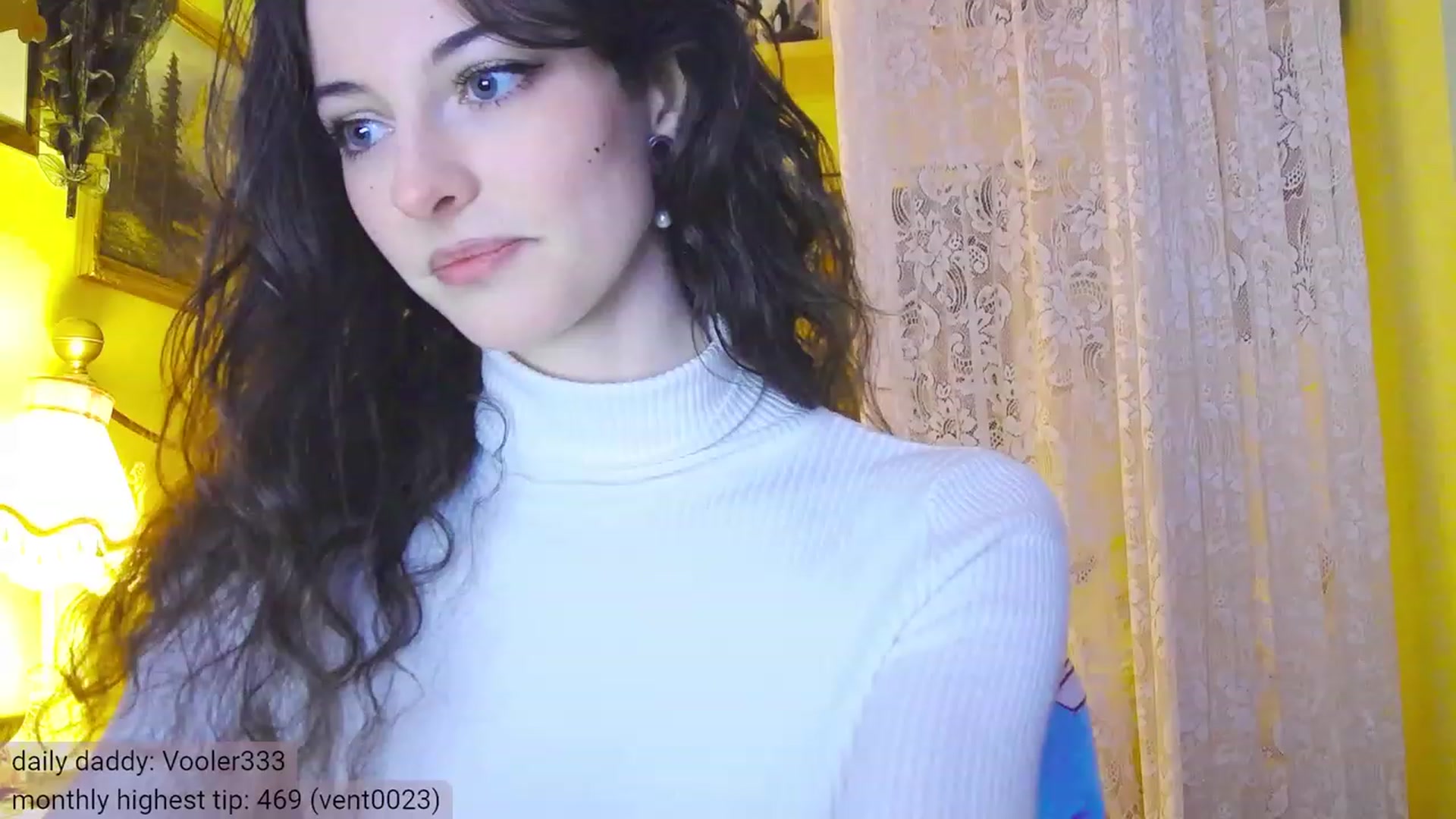 Gallery image thumbnail from viola__'s myfreecams stream on, 01/11/2024, 17:51 image 7 of 20