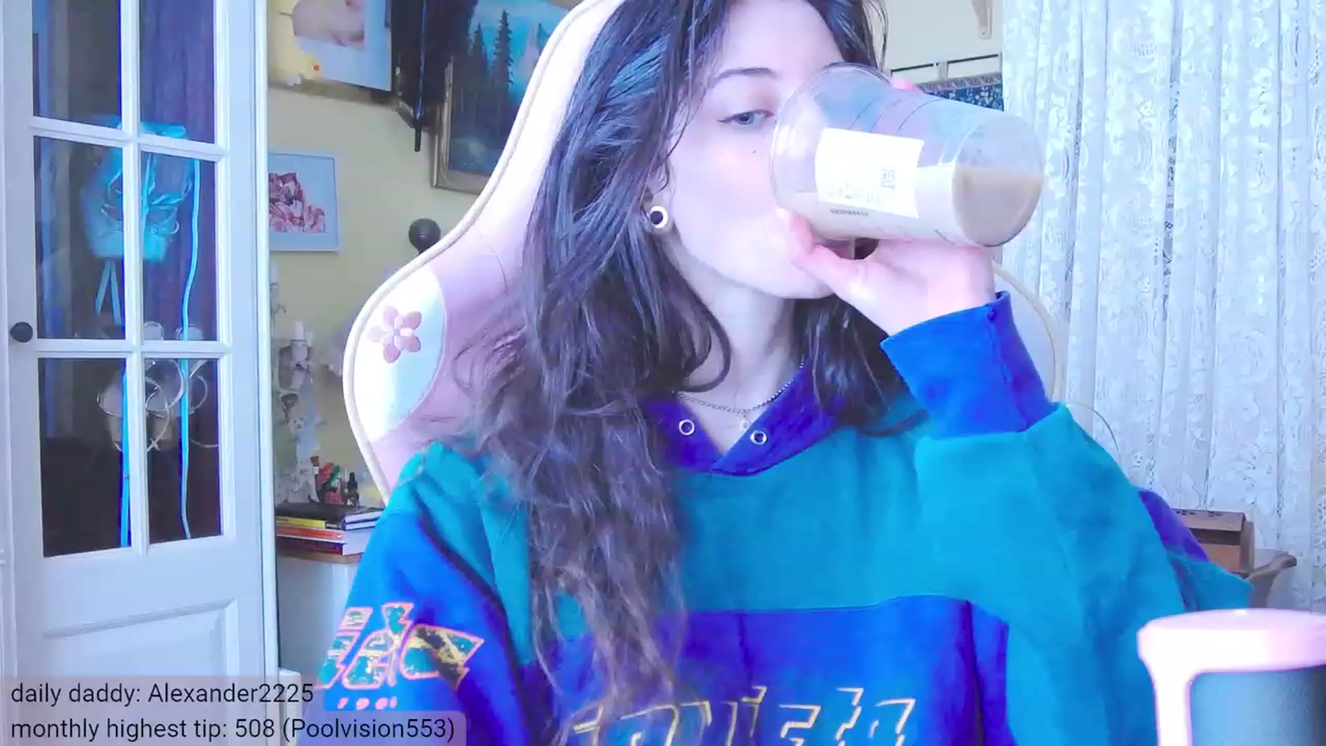 Gallery image thumbnail from viola__'s myfreecams stream on, 01/18/2024, 14:49 image 17 of 20