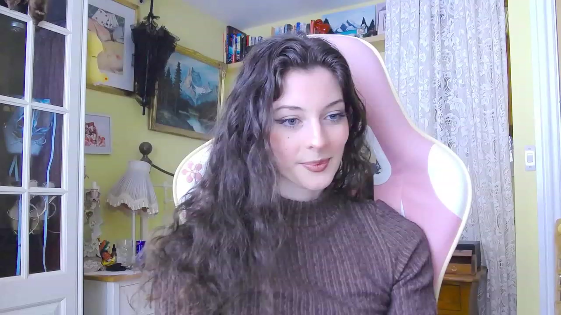 Gallery image thumbnail from viola__'s myfreecams stream on, 01/26/2024, 15:40 image 8 of 20