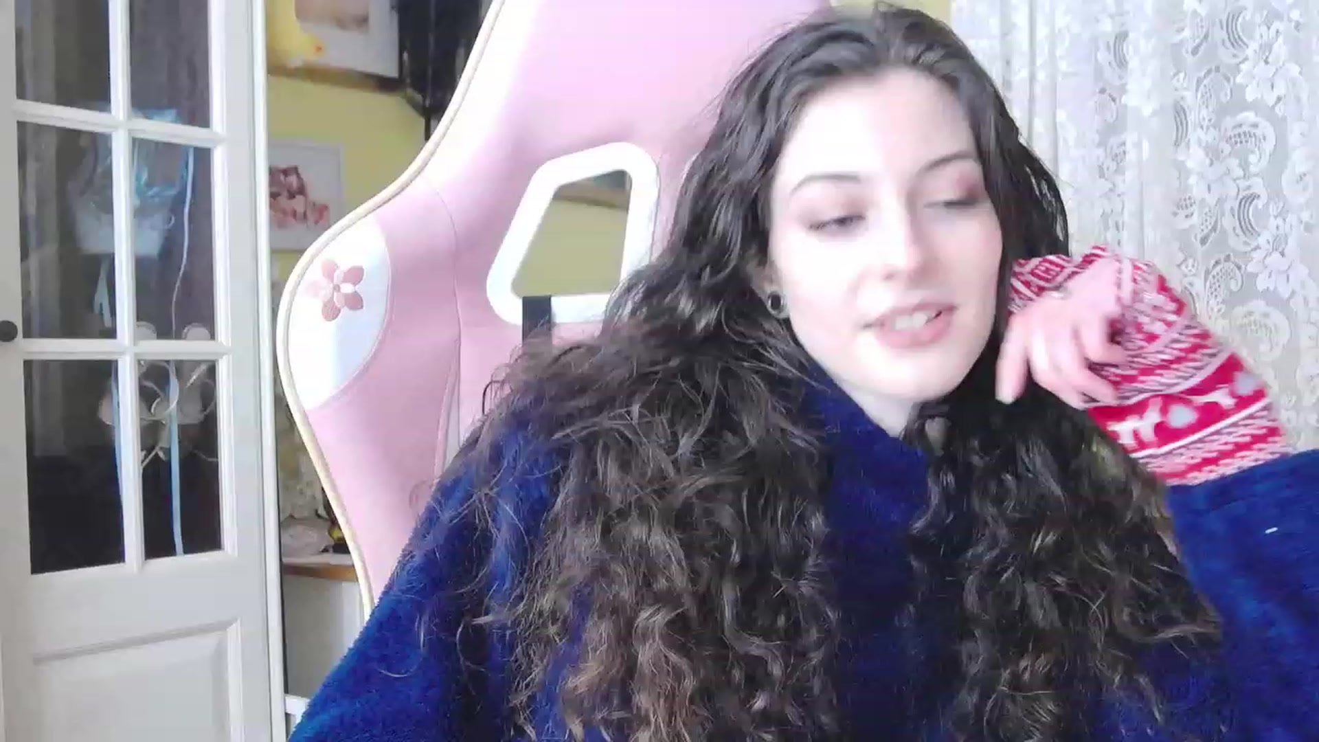 Gallery image thumbnail from viola__'s myfreecams stream on, 02/01/2024, 16:23 image 19 of 20