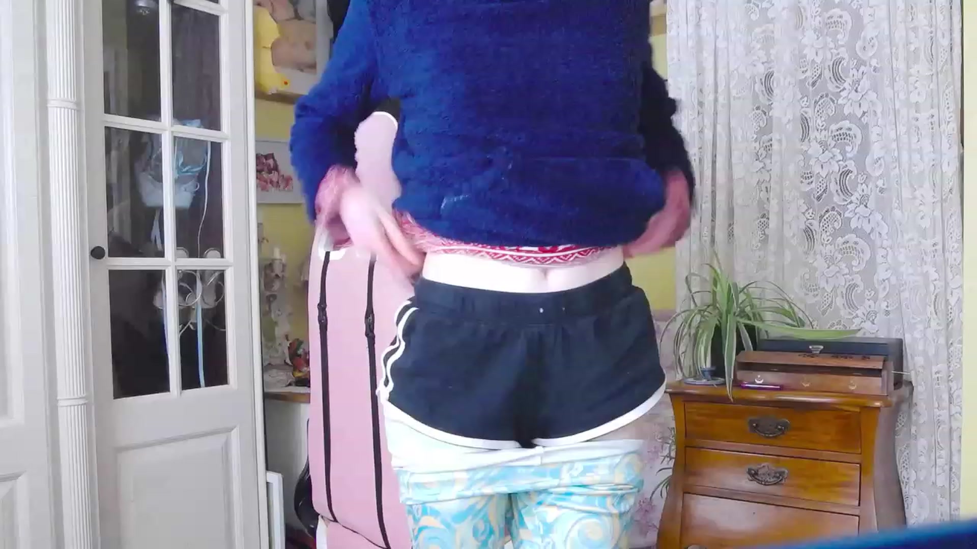 Gallery image thumbnail from viola__'s myfreecams stream on, 02/01/2024, 16:23 image 12 of 20