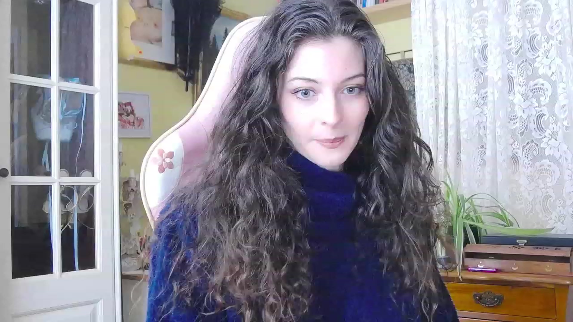 Gallery image thumbnail from viola__'s myfreecams stream on, 02/01/2024, 16:23 image 15 of 20