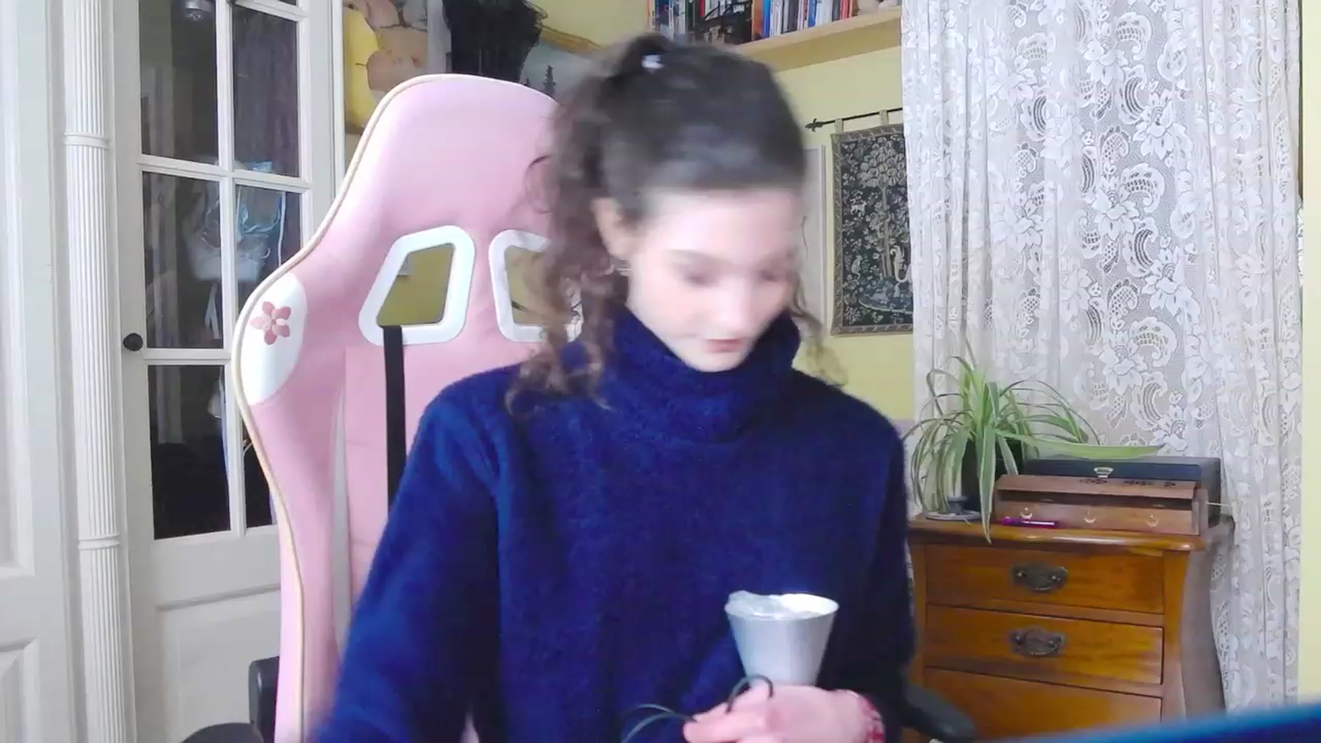 Gallery image thumbnail from viola__'s myfreecams stream on, 02/01/2024, 16:23 image 11 of 20