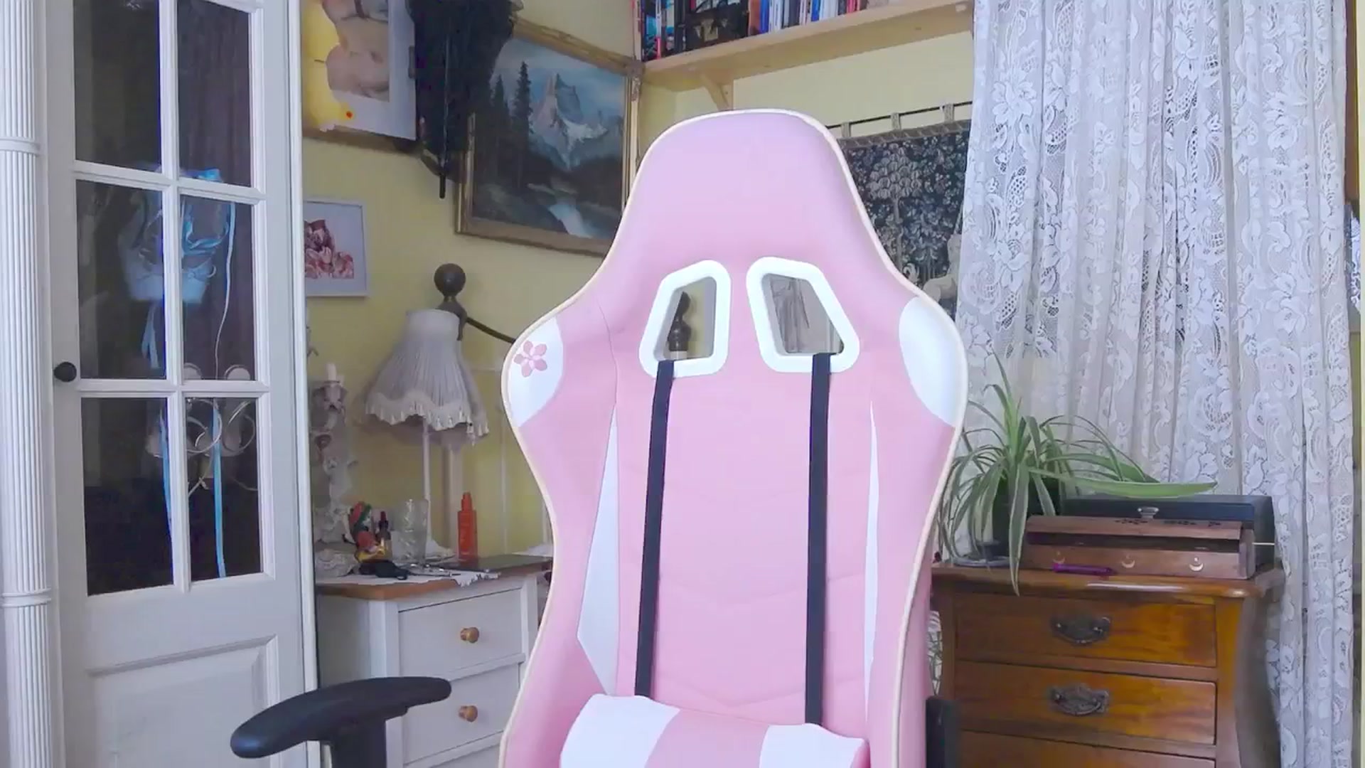 Gallery image thumbnail from viola__'s myfreecams stream on, 02/02/2024, 17:02 image 6 of 20