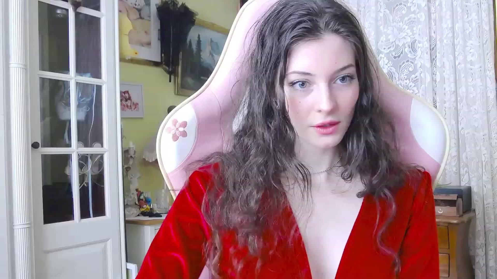 Gallery image thumbnail from viola__'s myfreecams stream on, 02/09/2024, 15:22 image 4 of 20