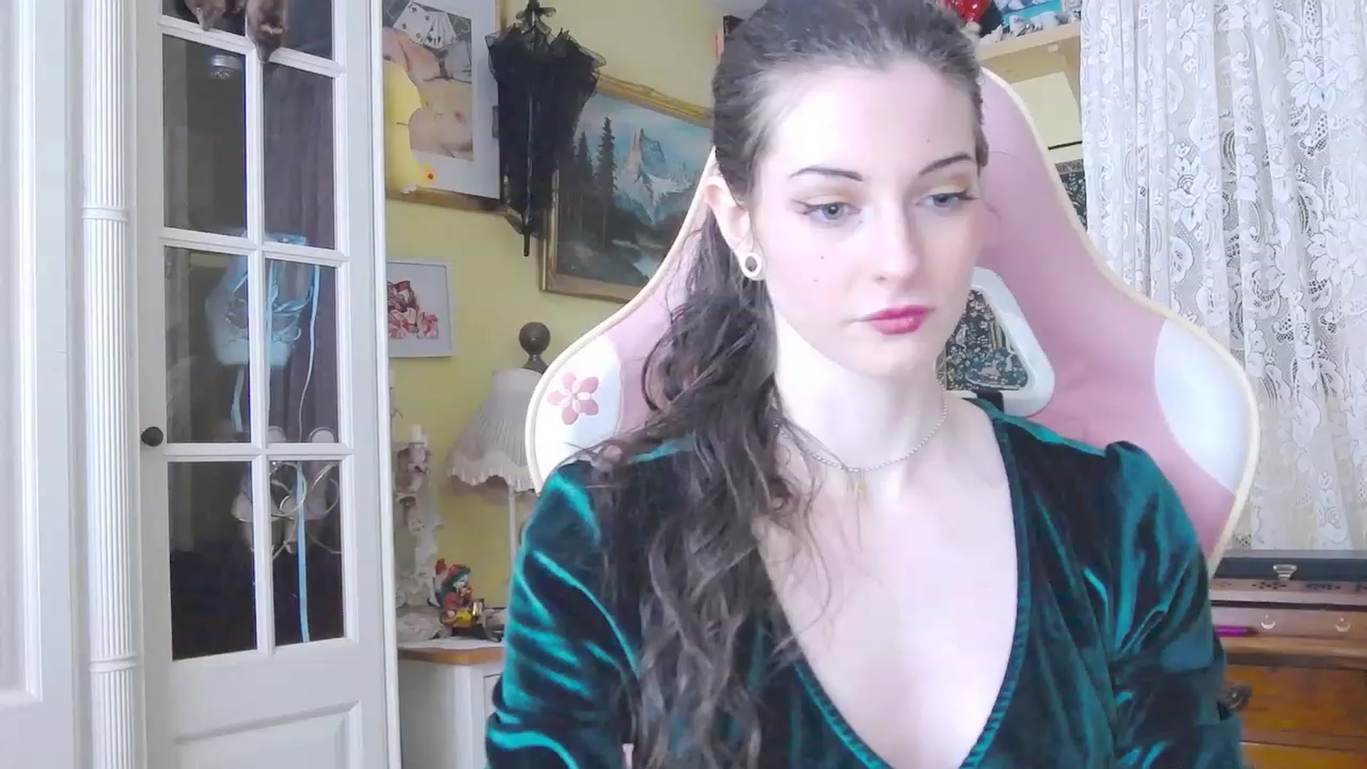 Gallery image thumbnail from viola__'s myfreecams stream on, 02/16/2024, 16:53 image 11 of 20