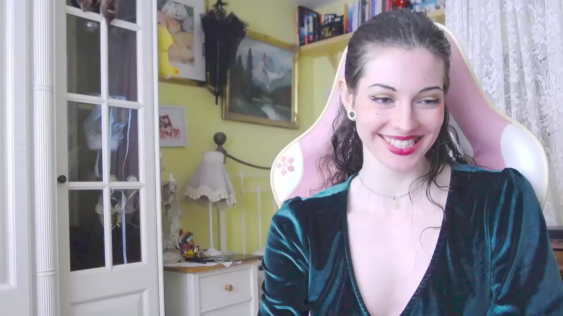 Gallery image thumbnail from viola__'s myfreecams stream on, 02/16/2024, 16:53 image 5 of 20